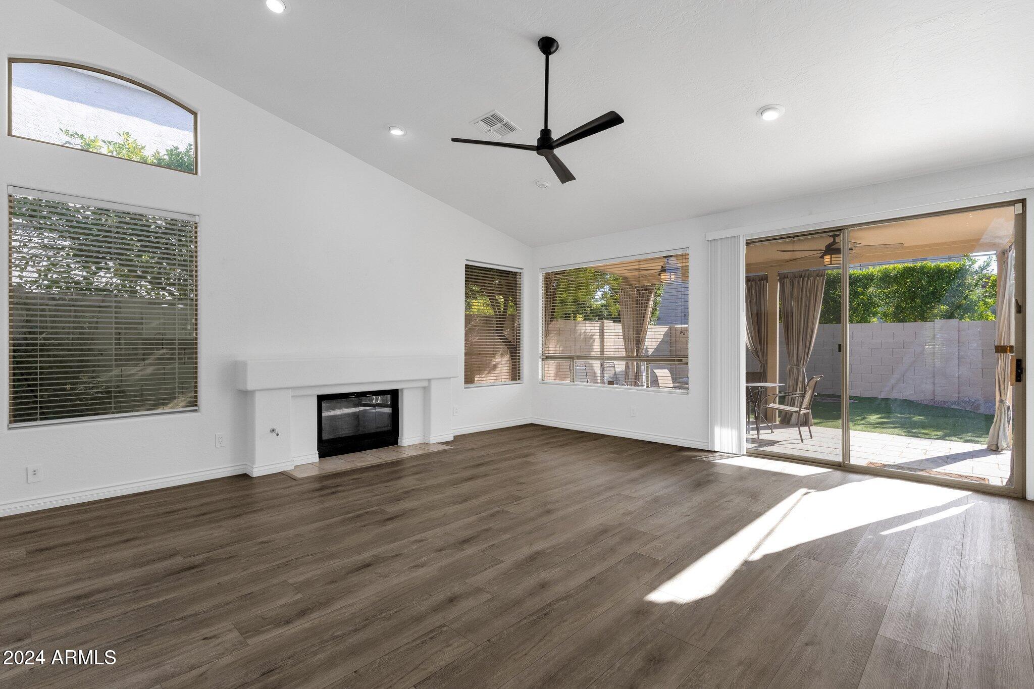 6419 E PARADISE Lane