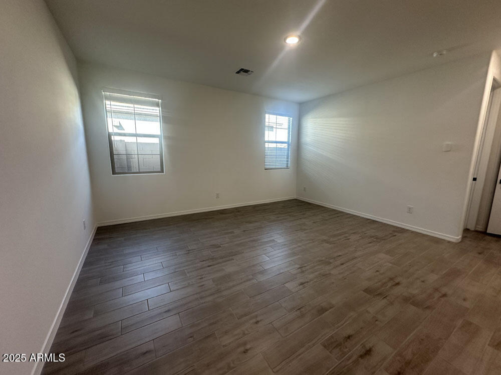 22856 E ROUNDUP Way