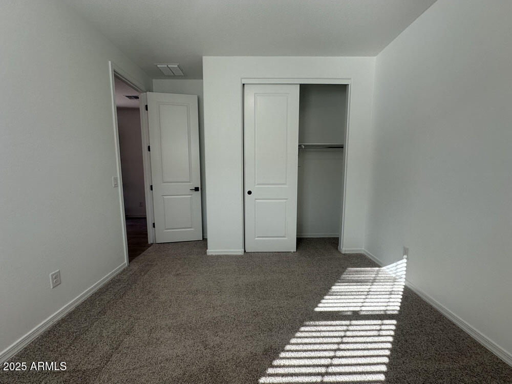 22856 E ROUNDUP Way