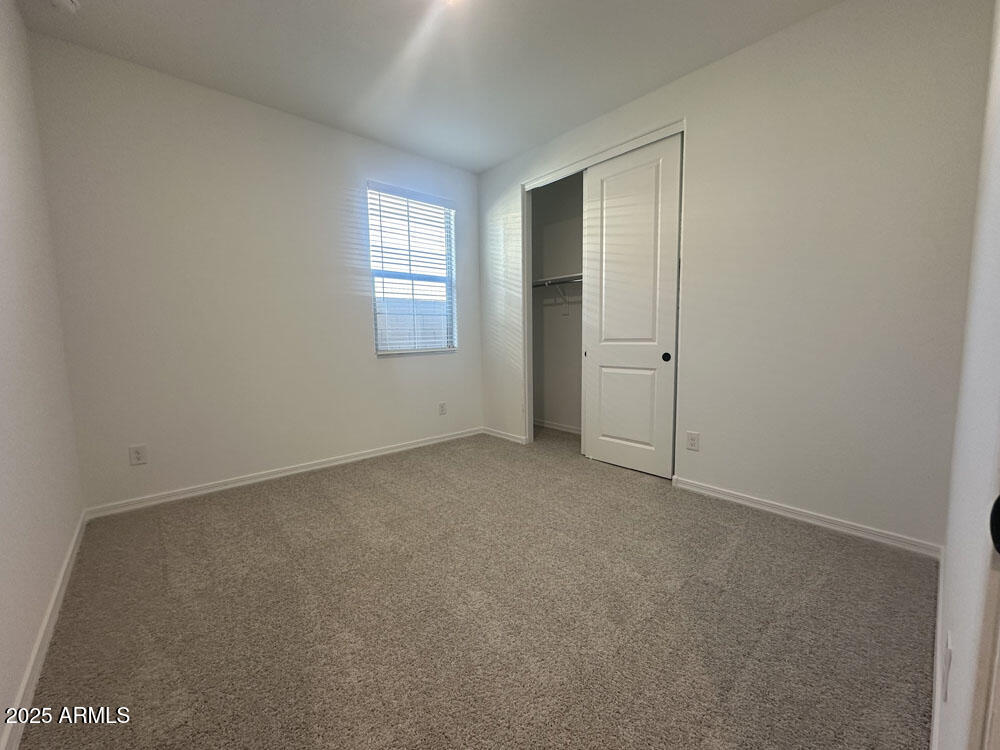 22856 E ROUNDUP Way