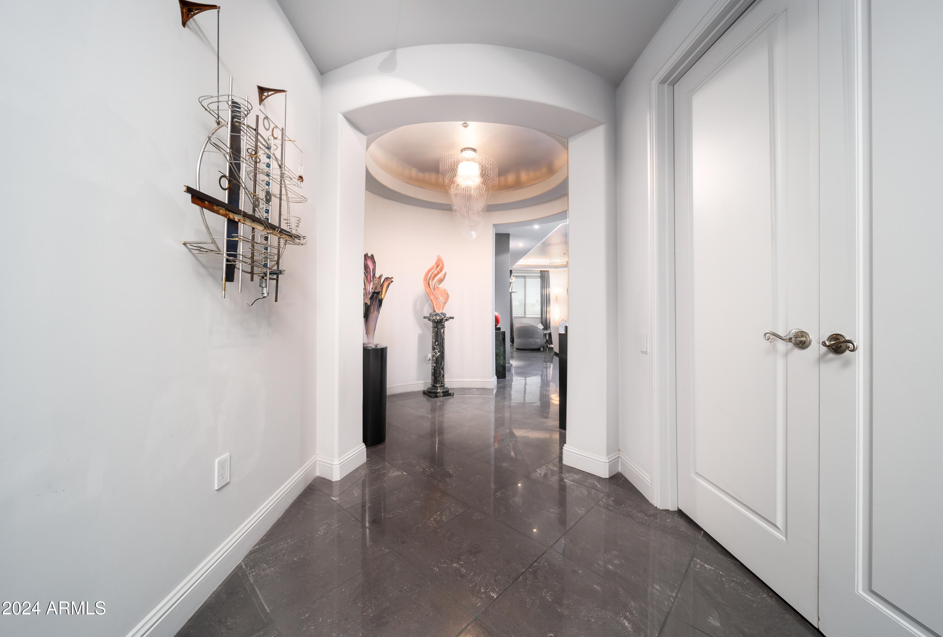 3801 N GOLDWATER Boulevard # 301