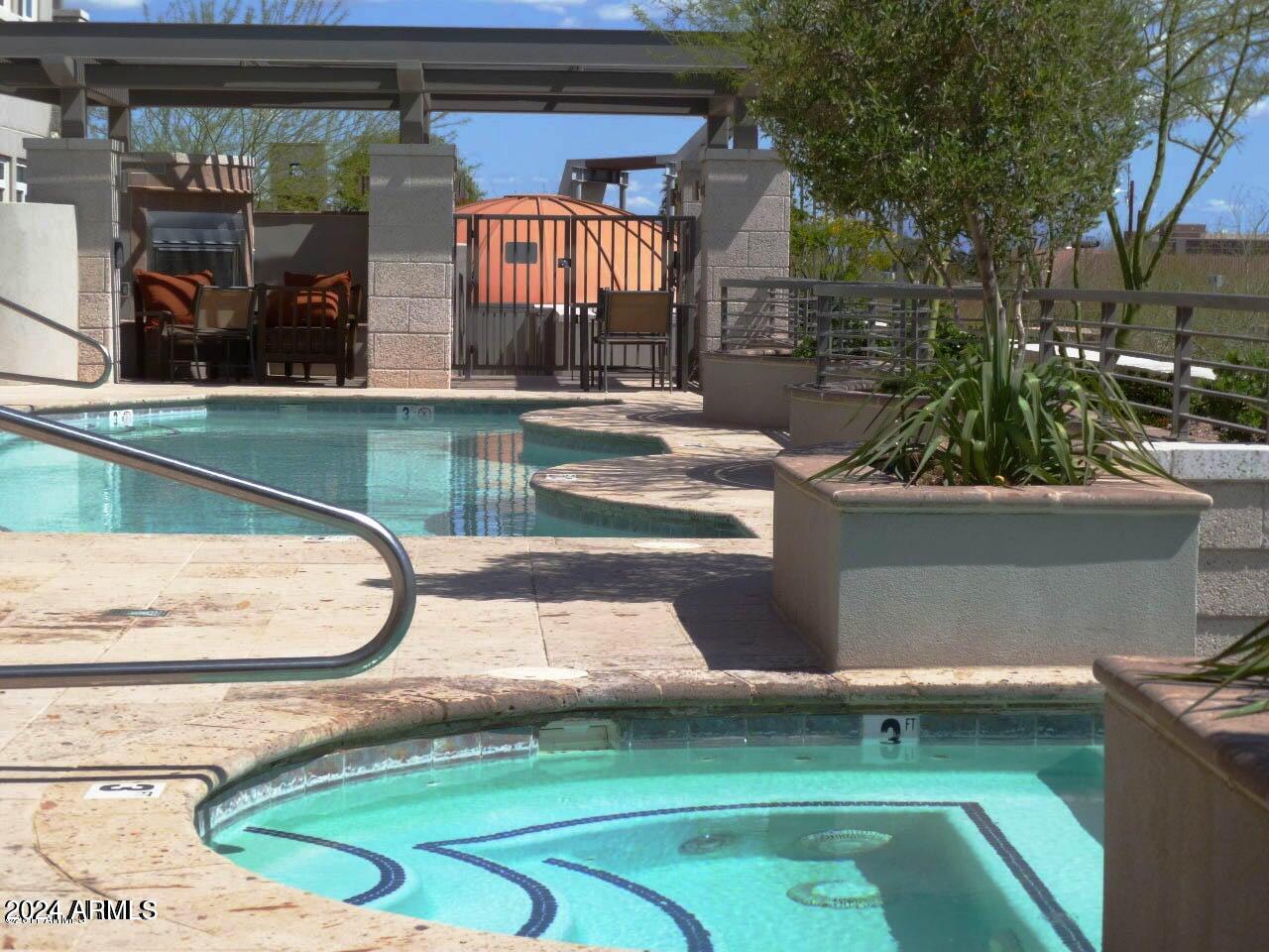 3801 N GOLDWATER Boulevard # 301