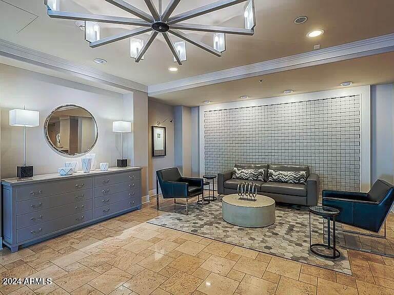3801 N GOLDWATER Boulevard # 301