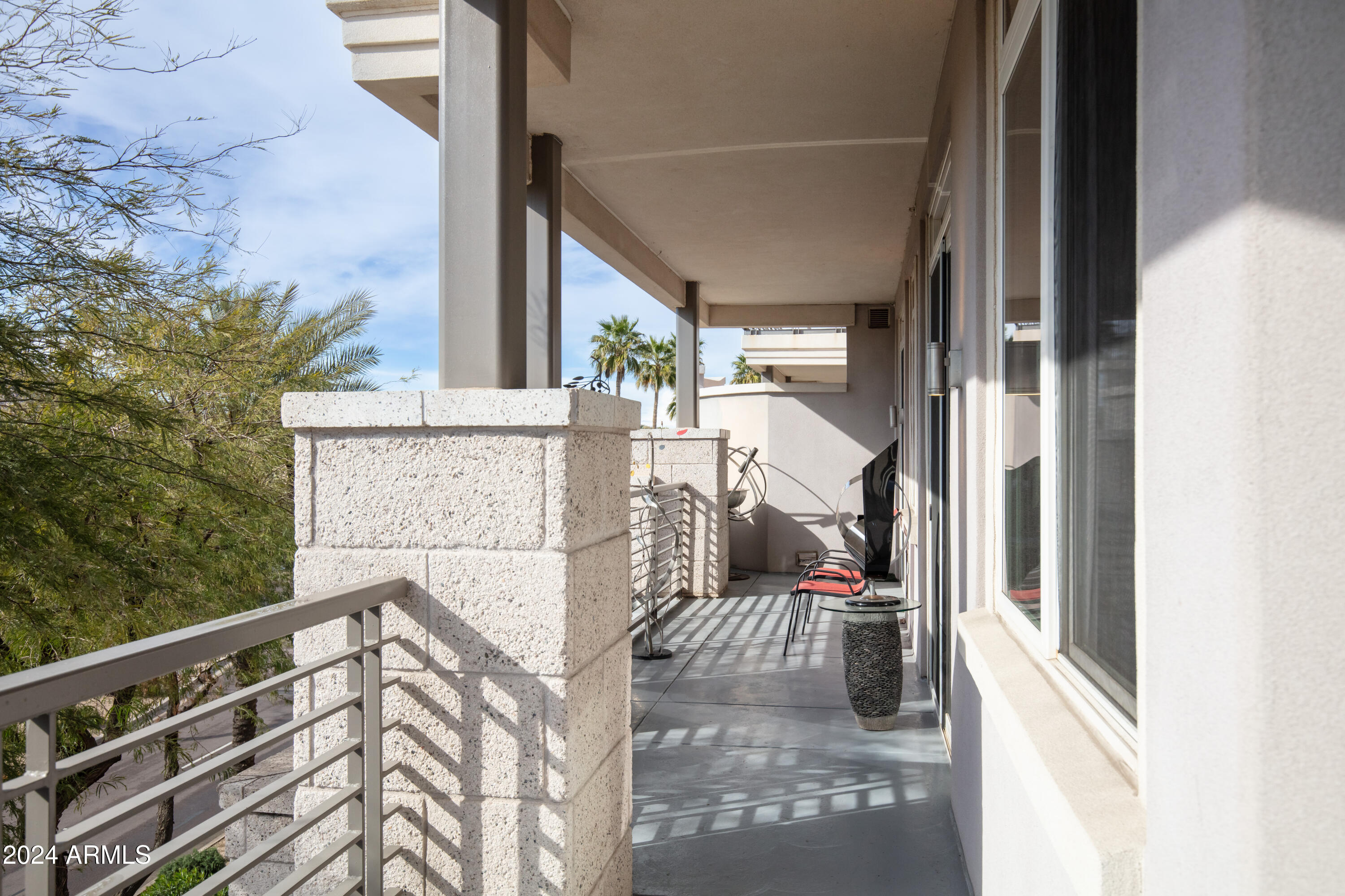 3801 N GOLDWATER Boulevard # 301