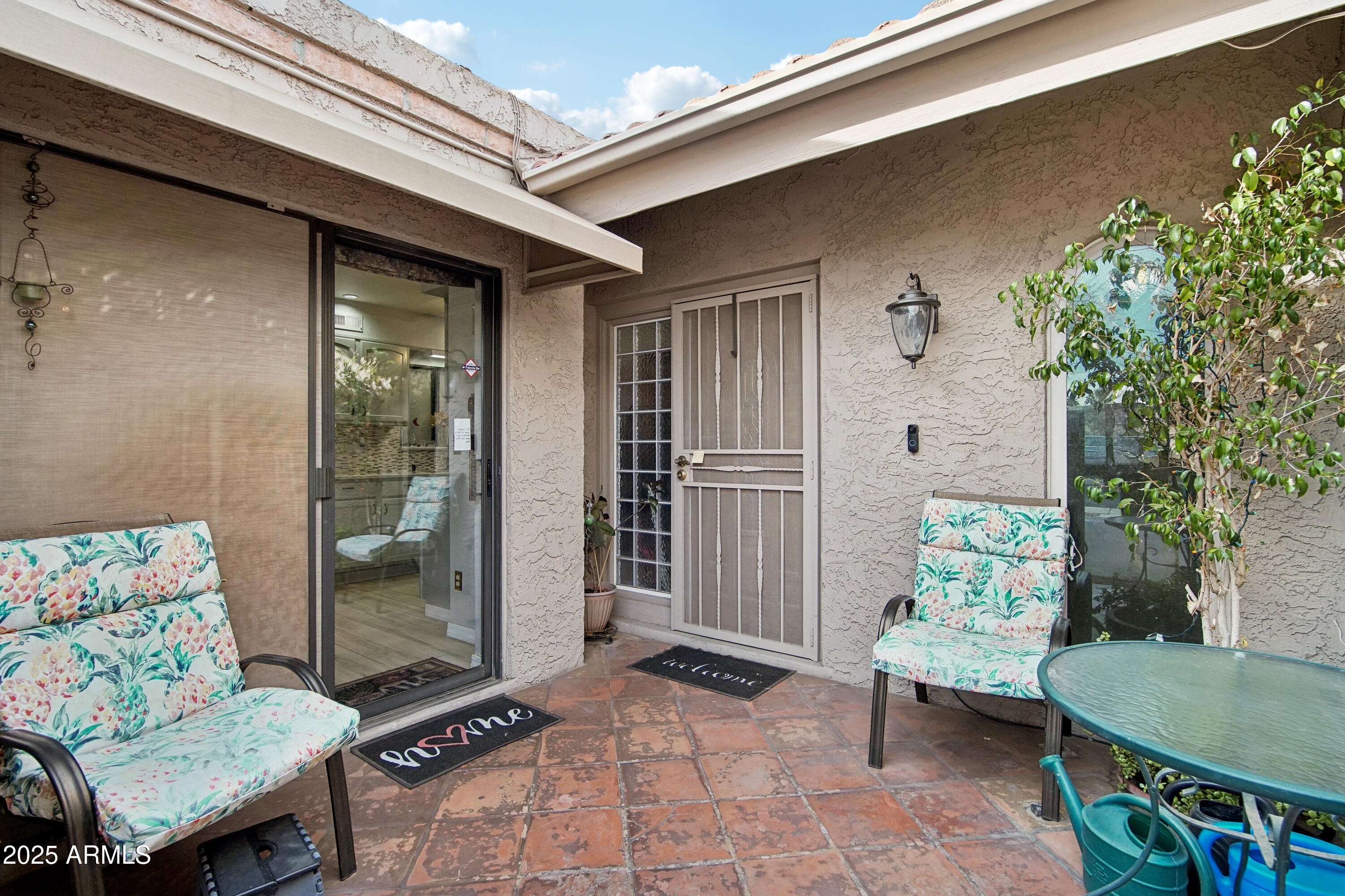 4026 E LARKSPUR Drive