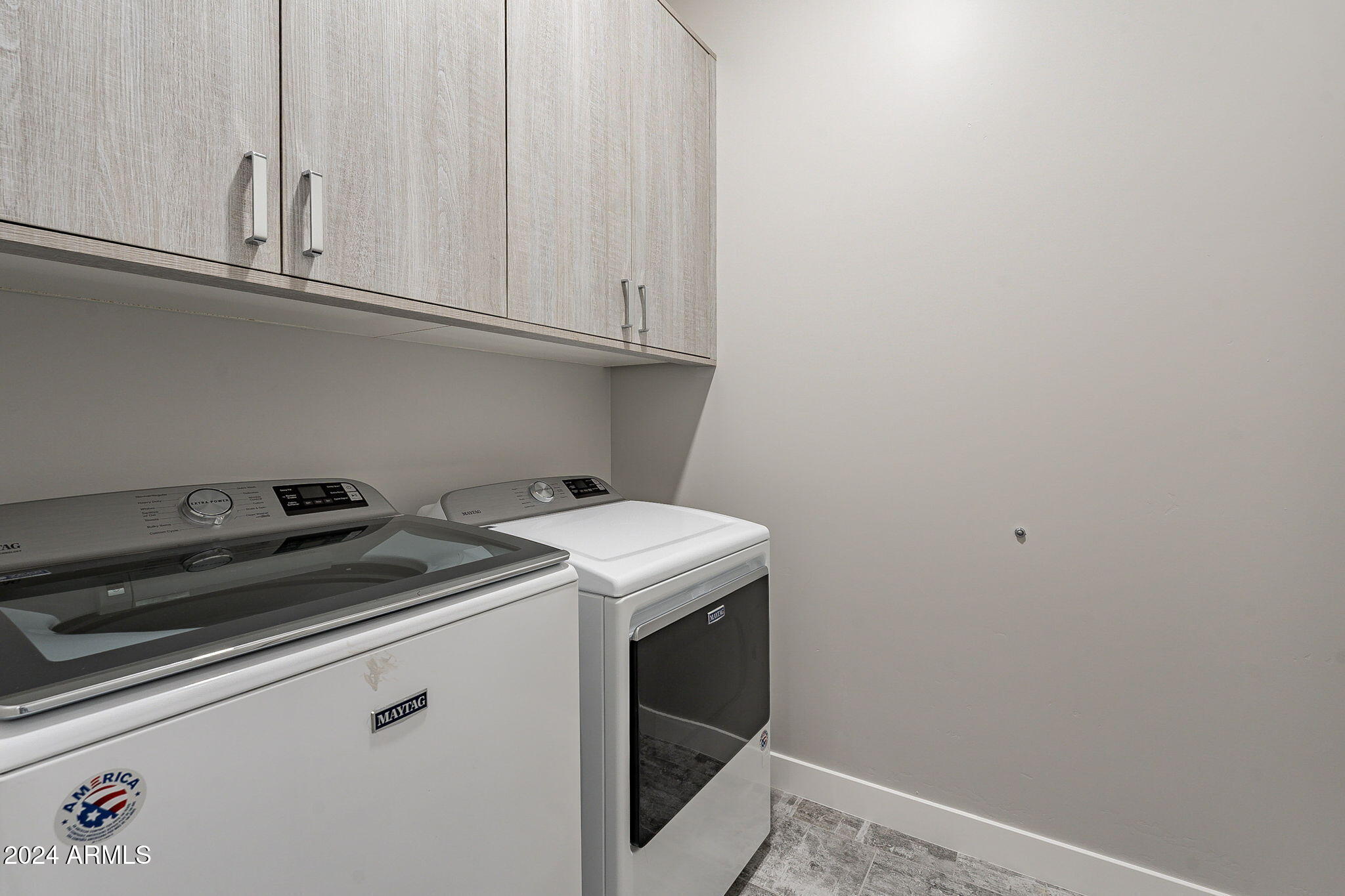 2645 E OSBORN Road # 3