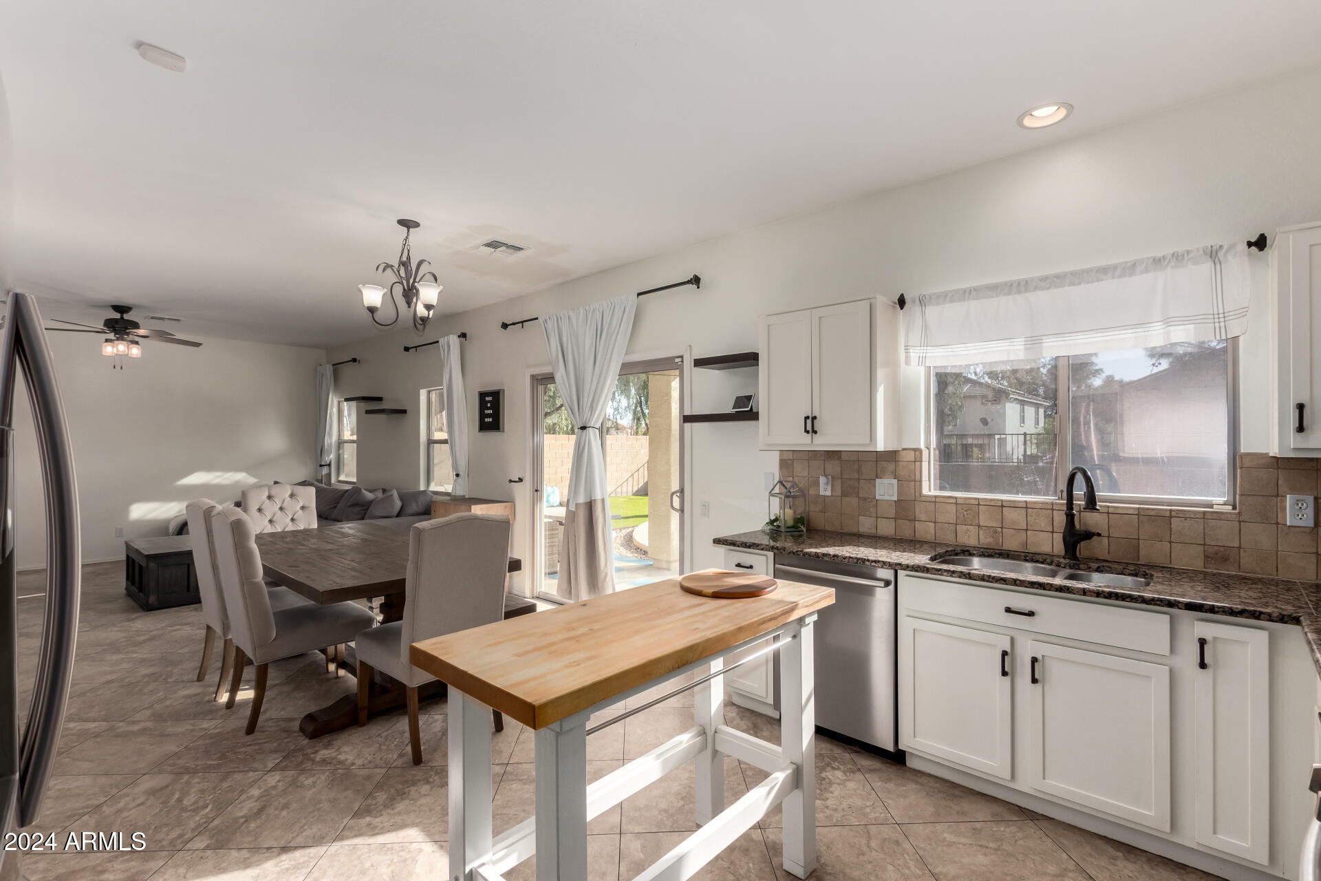 15949 N CRISTINE Lane