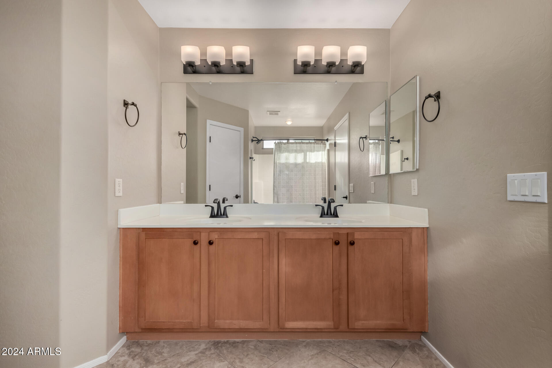 15949 N CRISTINE Lane