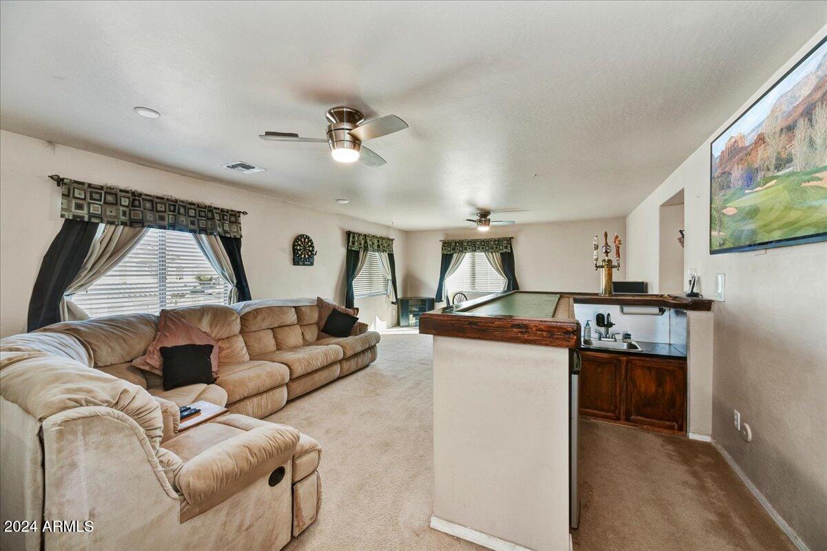 2122 N 94TH Lane