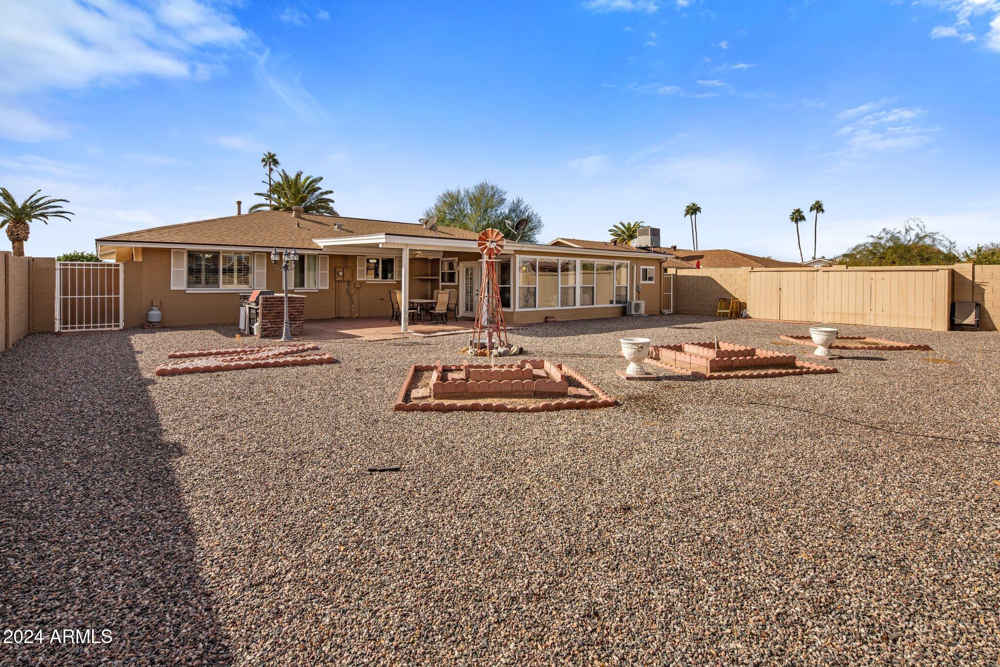 10522 W BAYSIDE Road
