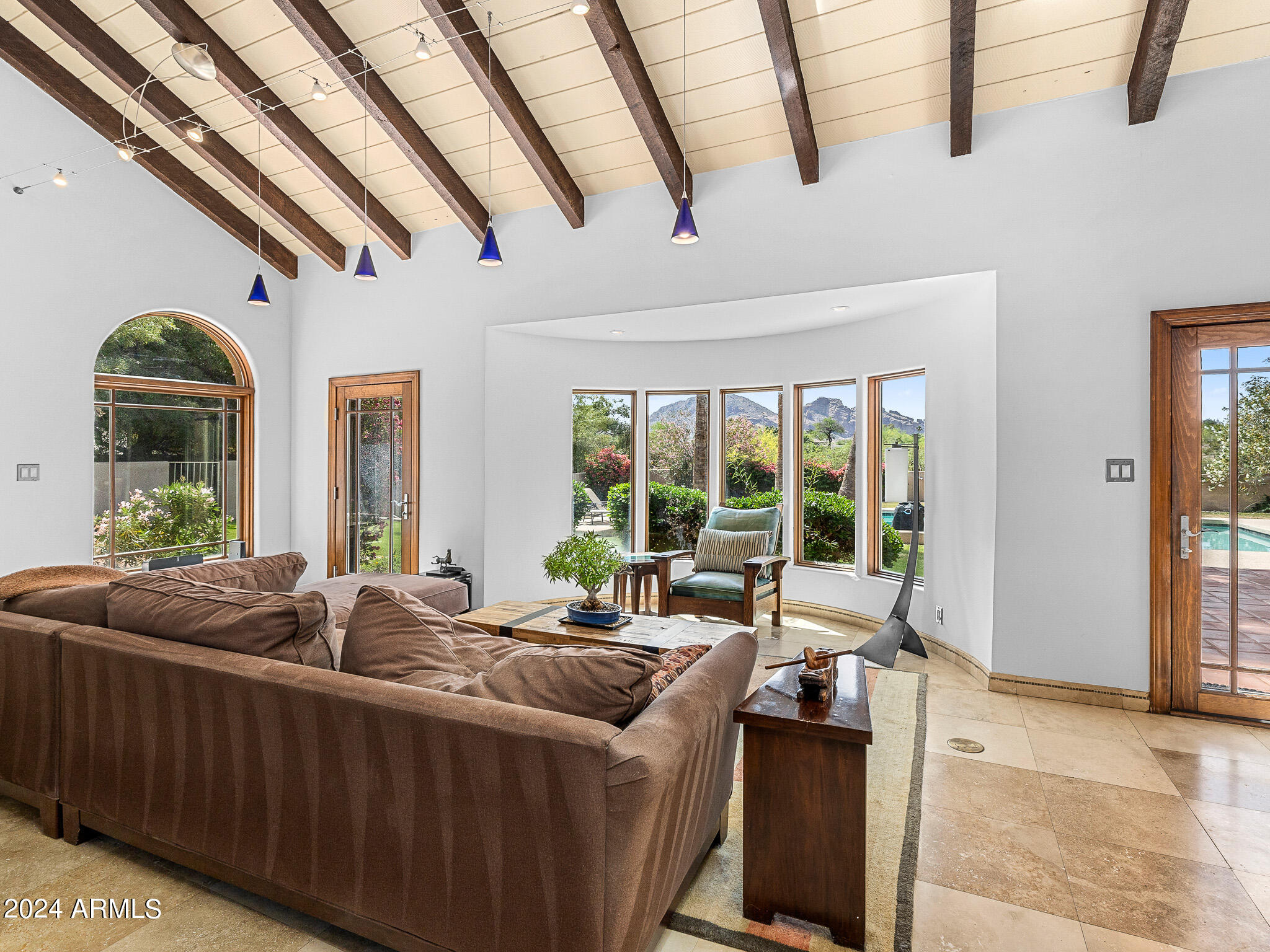 4709 E CLEARWATER Parkway