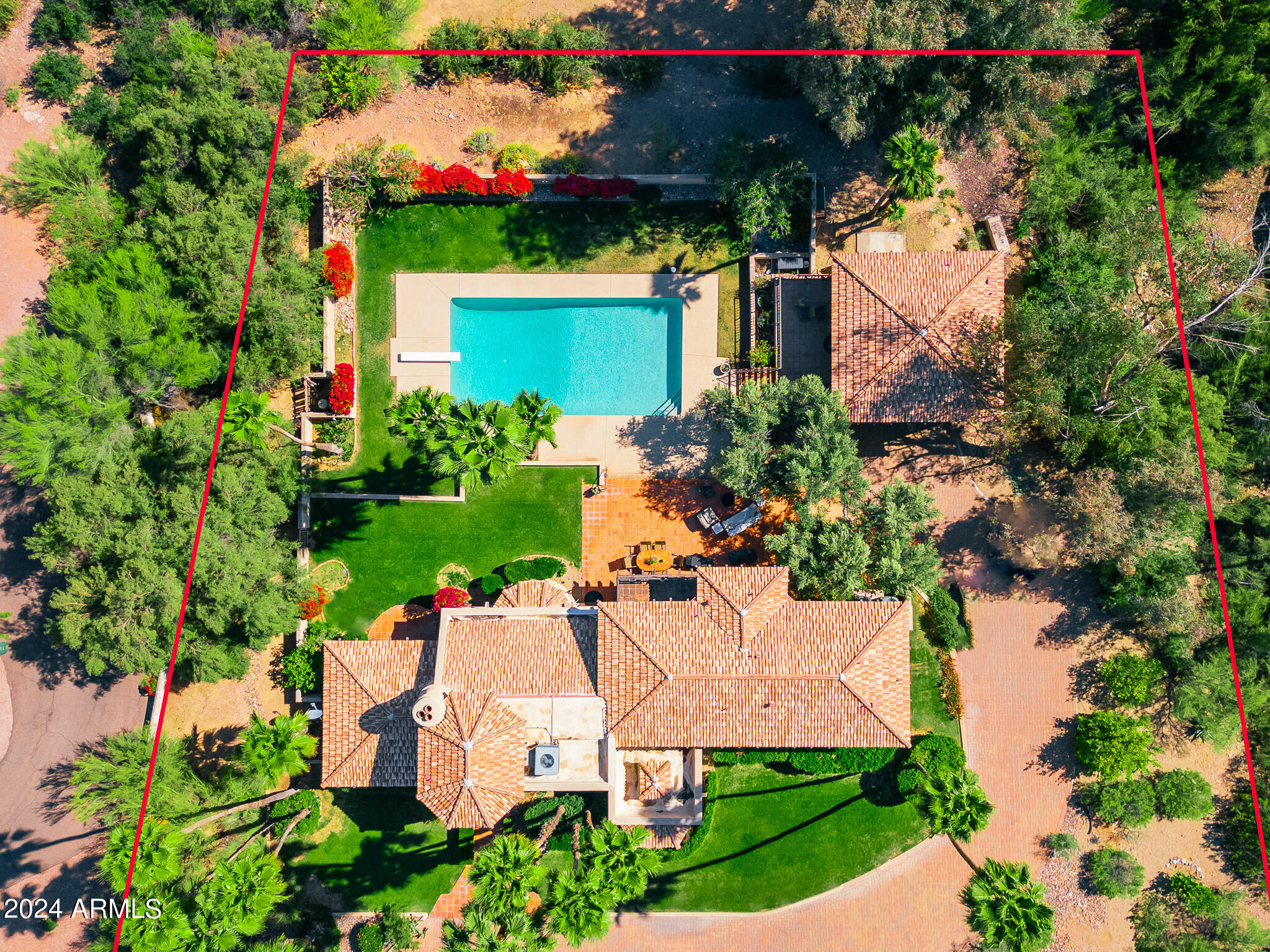 4709 E CLEARWATER Parkway