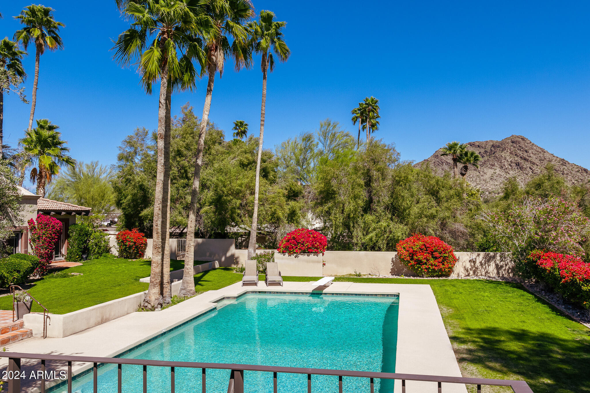 4709 E CLEARWATER Parkway