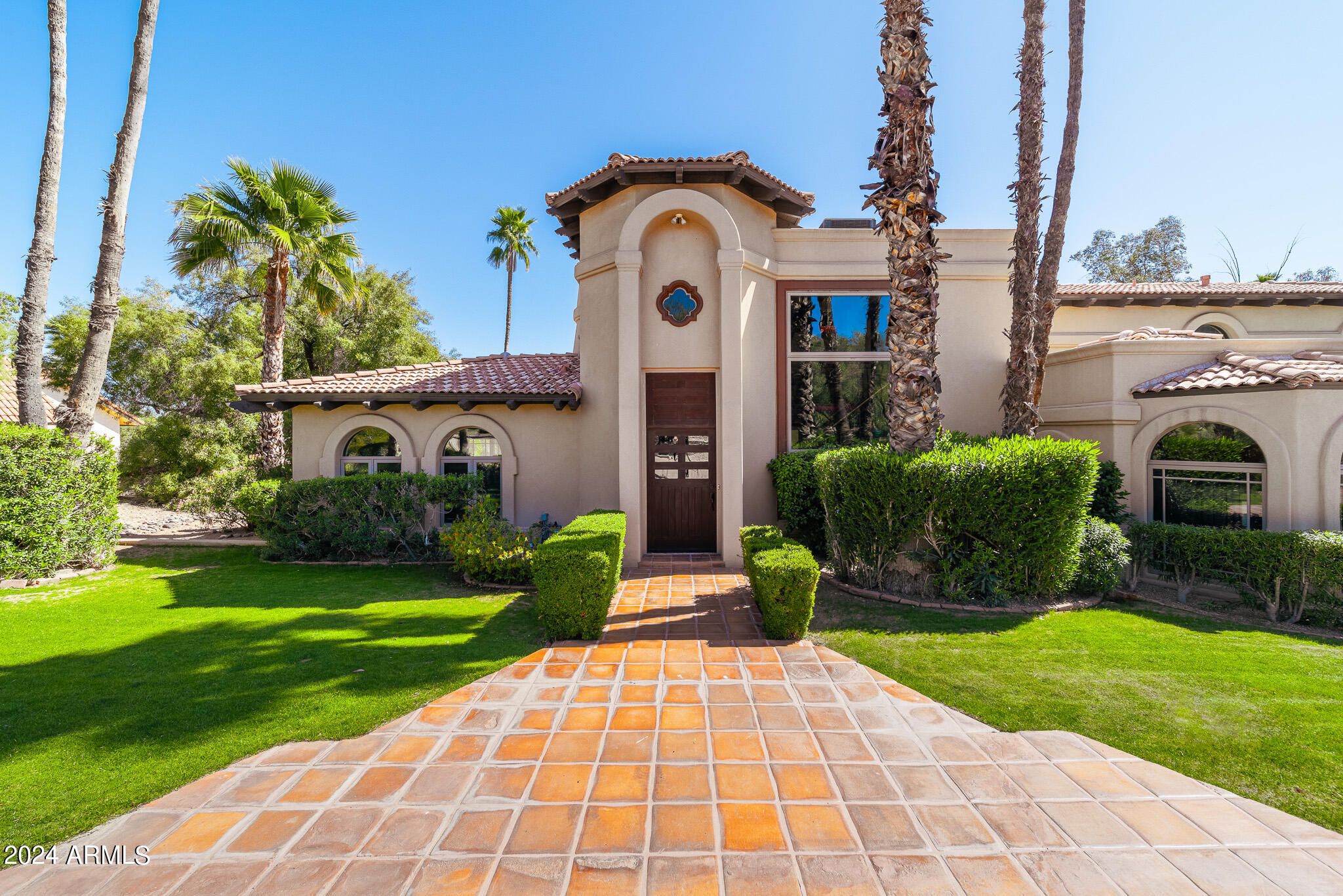 4709 E CLEARWATER Parkway