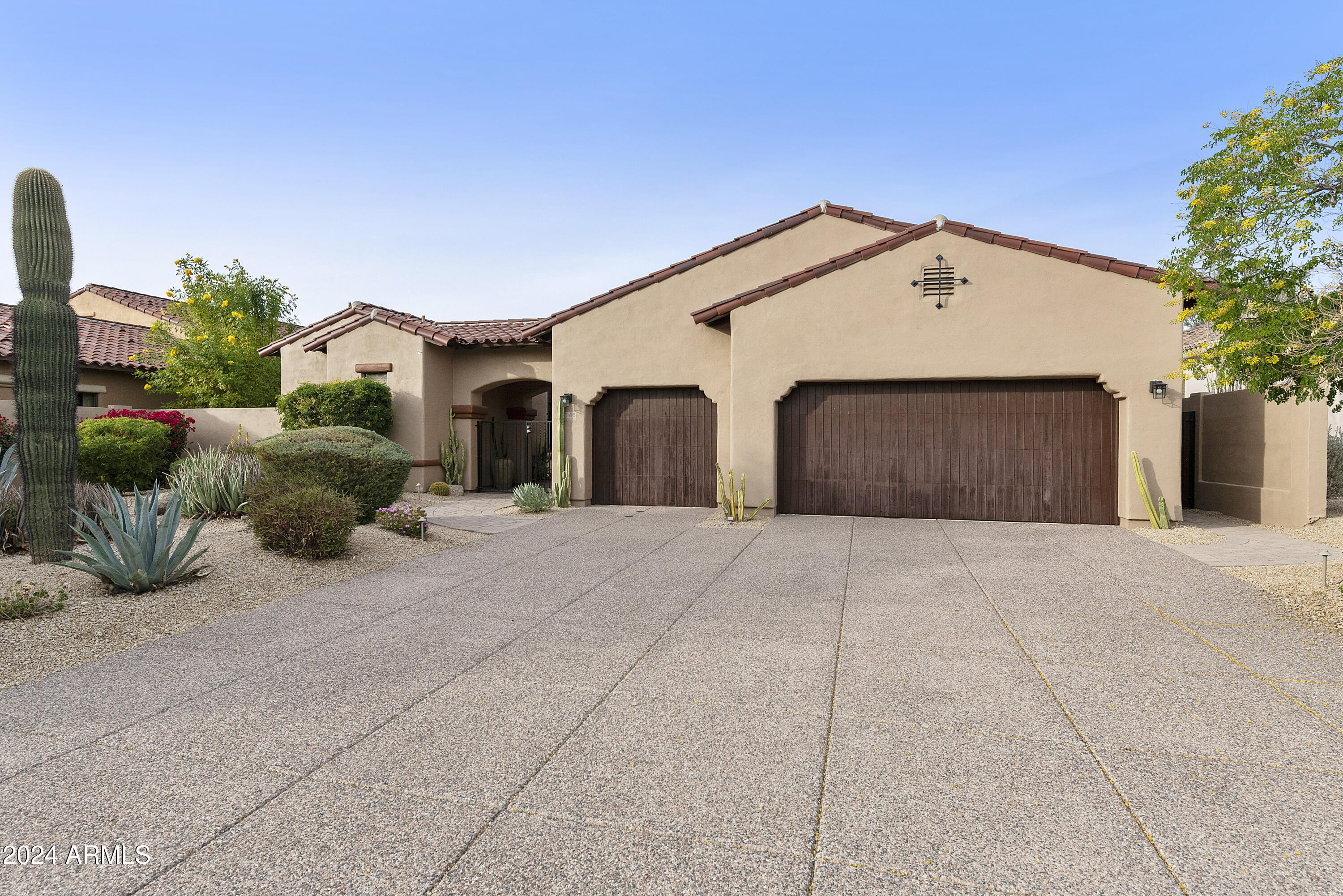 8146 E WINGSPAN Way