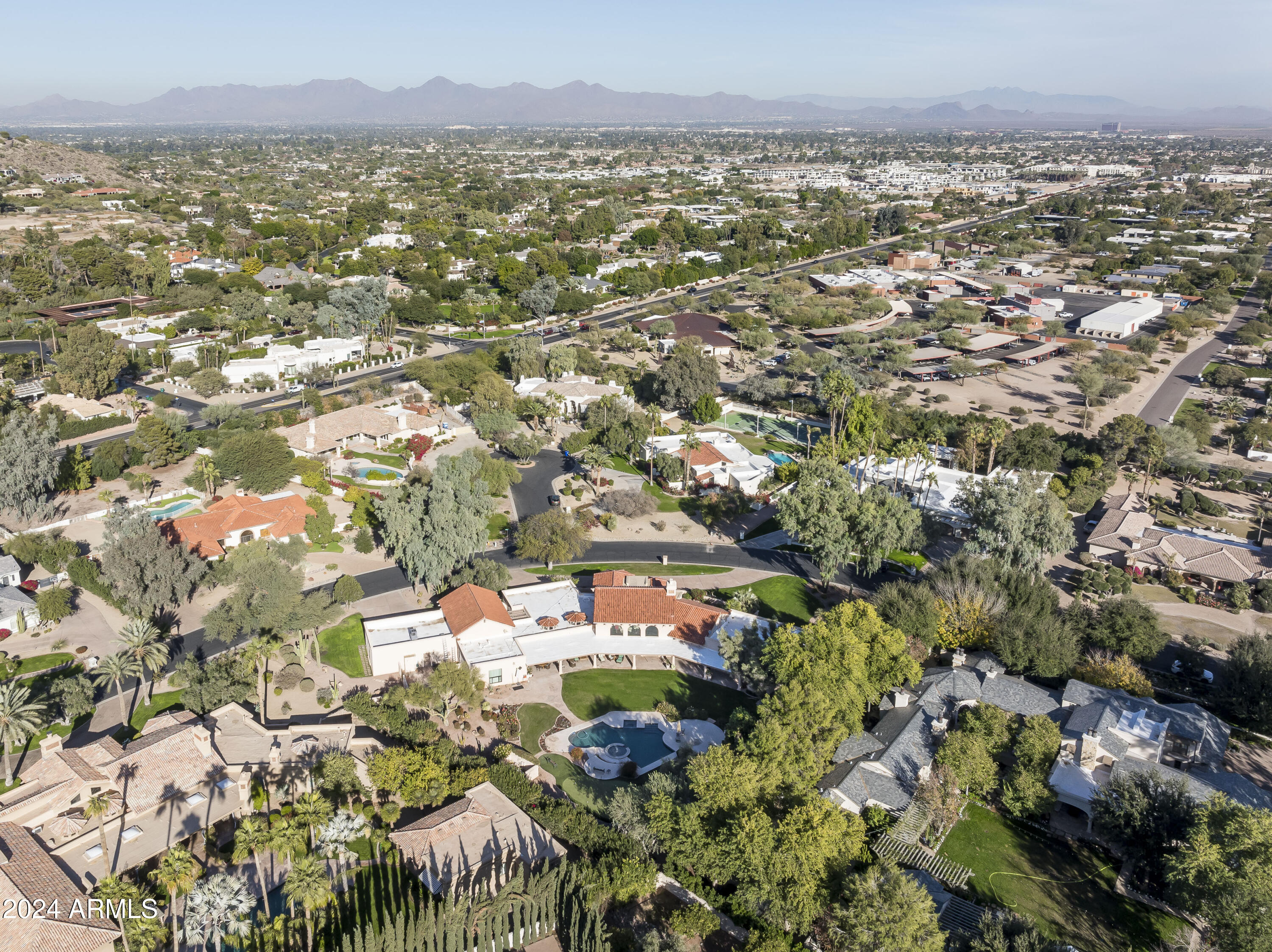 6301 E HUNTRESS Drive