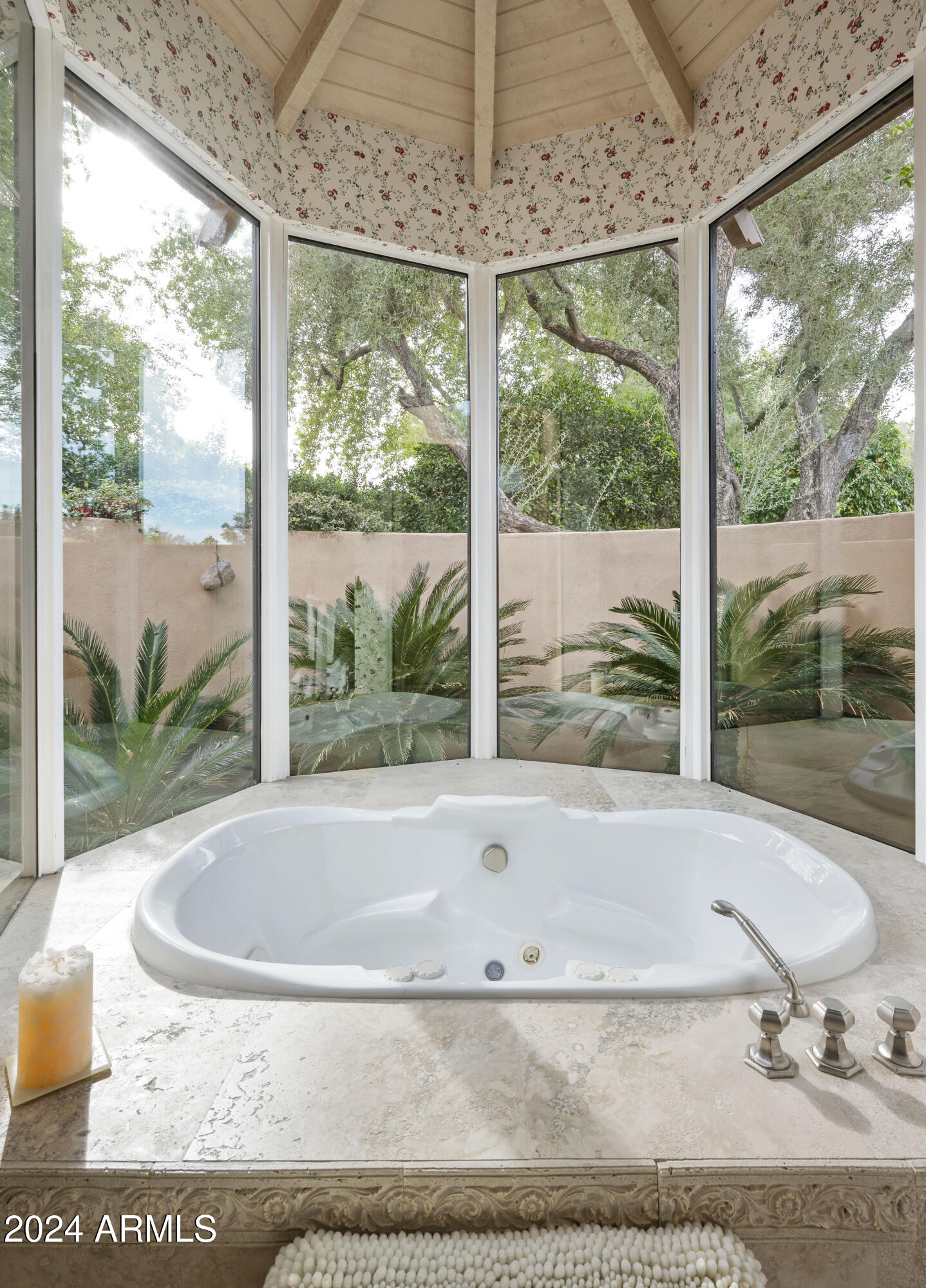 6301 E HUNTRESS Drive