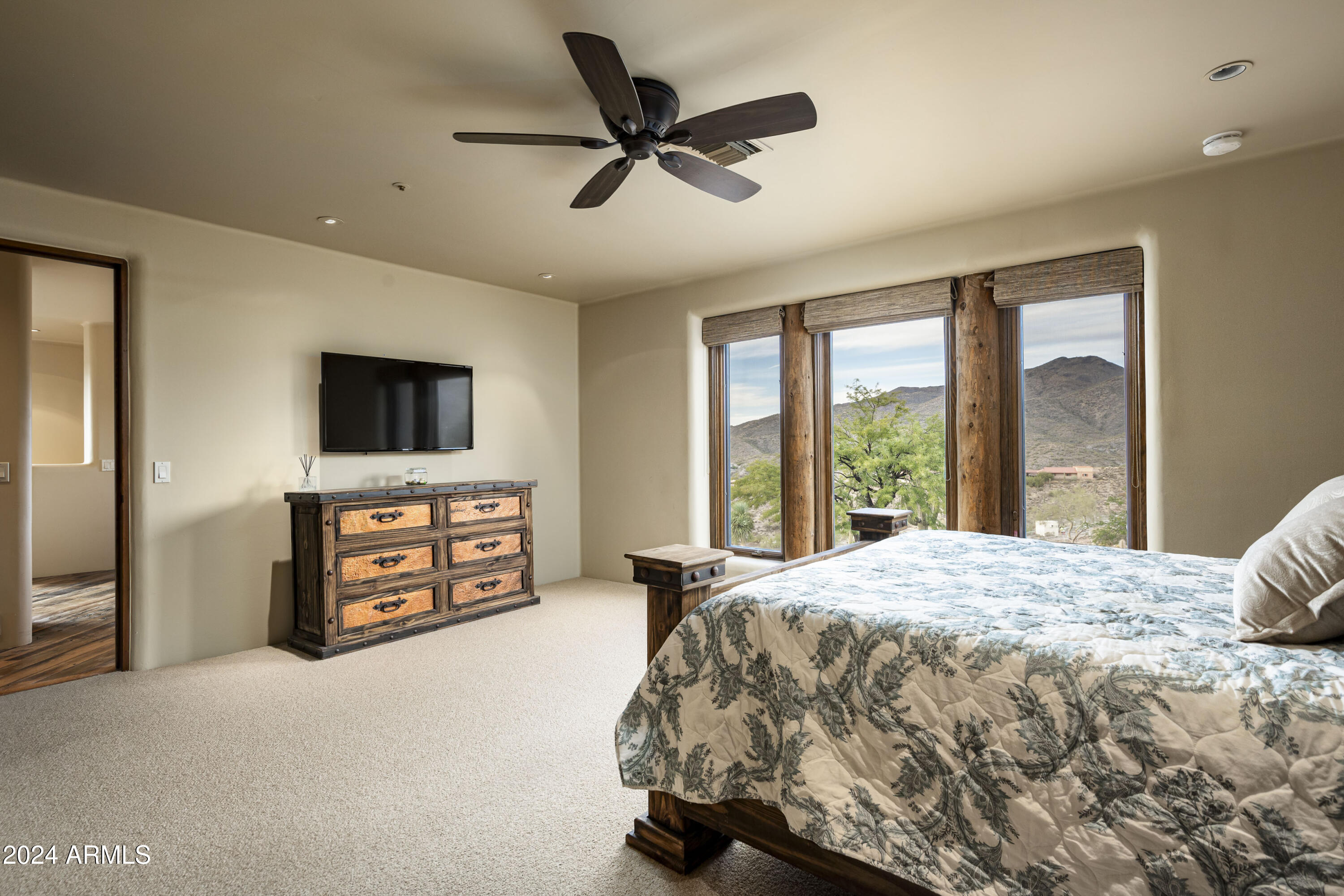 8741 E Silver Saddle Drive