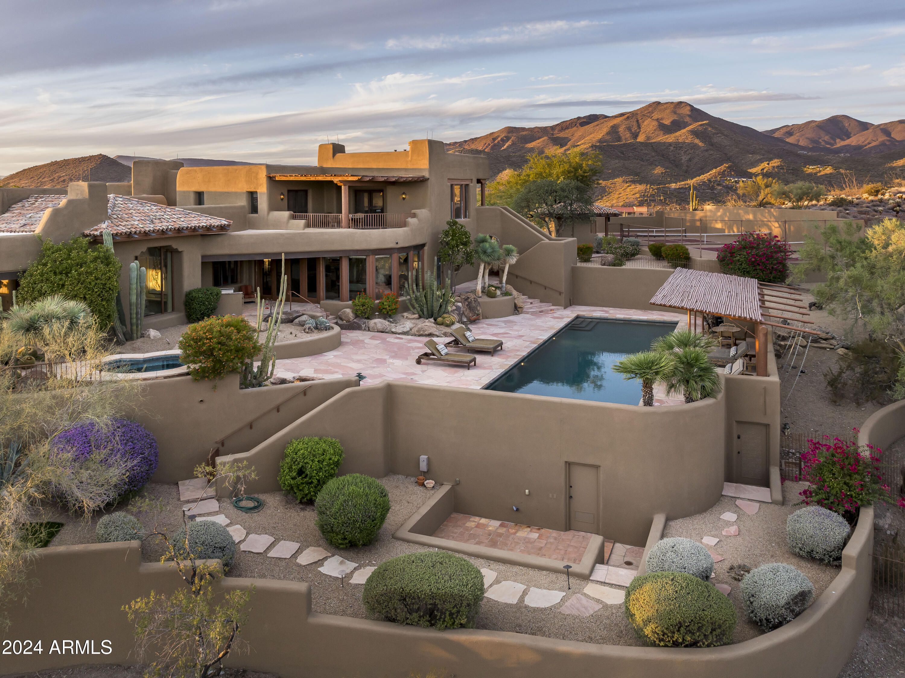 8741 E Silver Saddle Drive