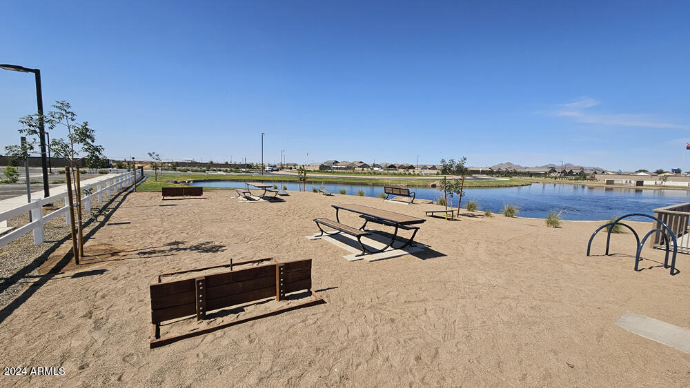 37697 N COWBOY Lane
