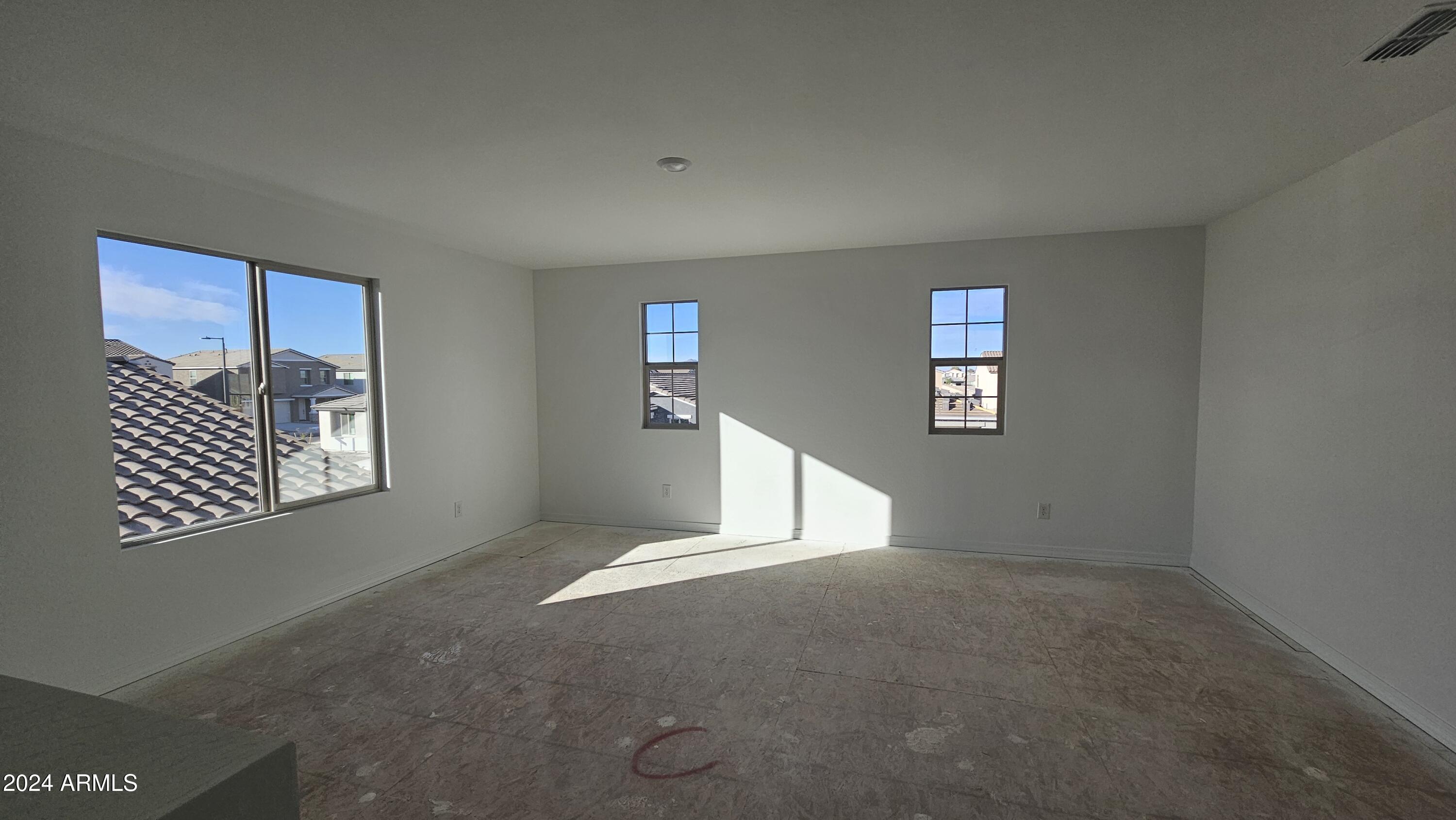 37595 N COWBOY Lane