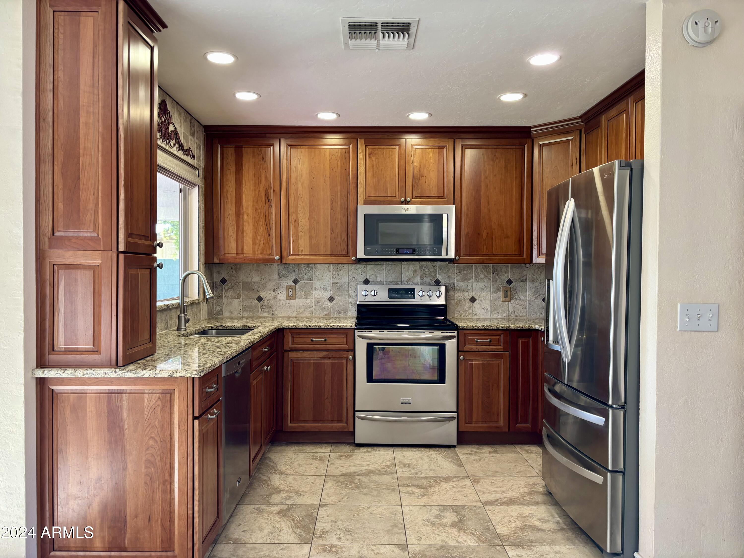 5531 W MICHIGAN Avenue