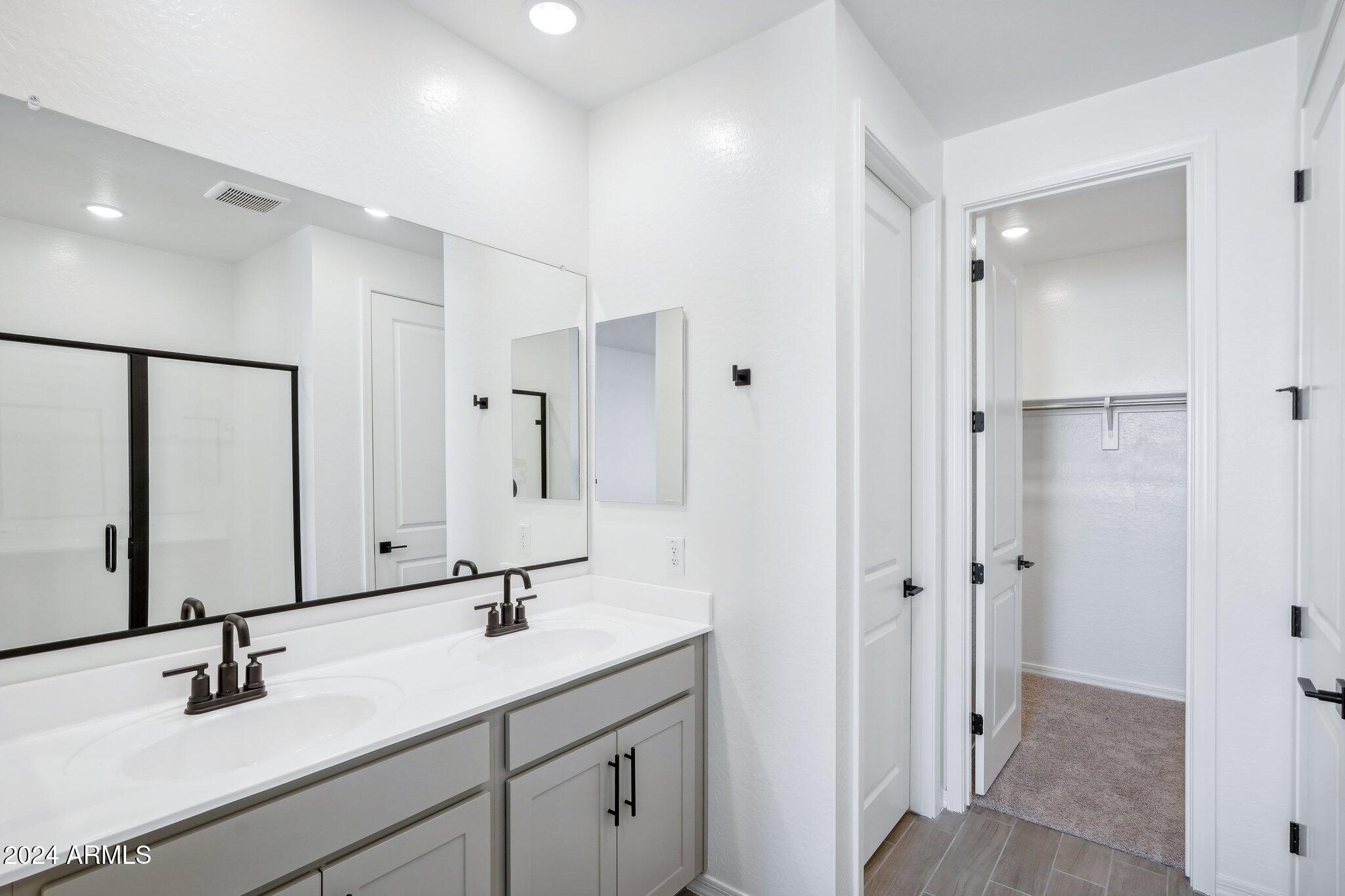 4230 E Brook Lynn Place