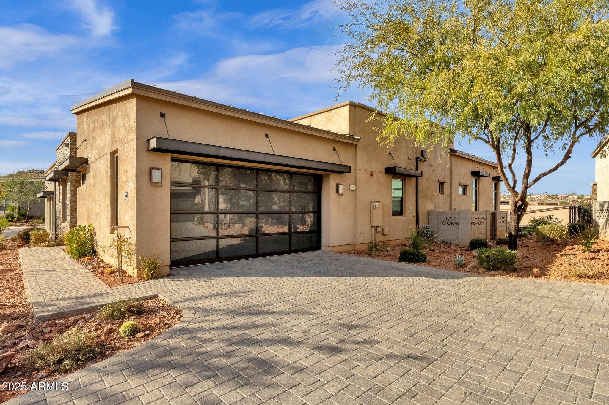 15961 E RIDGESTONE Drive