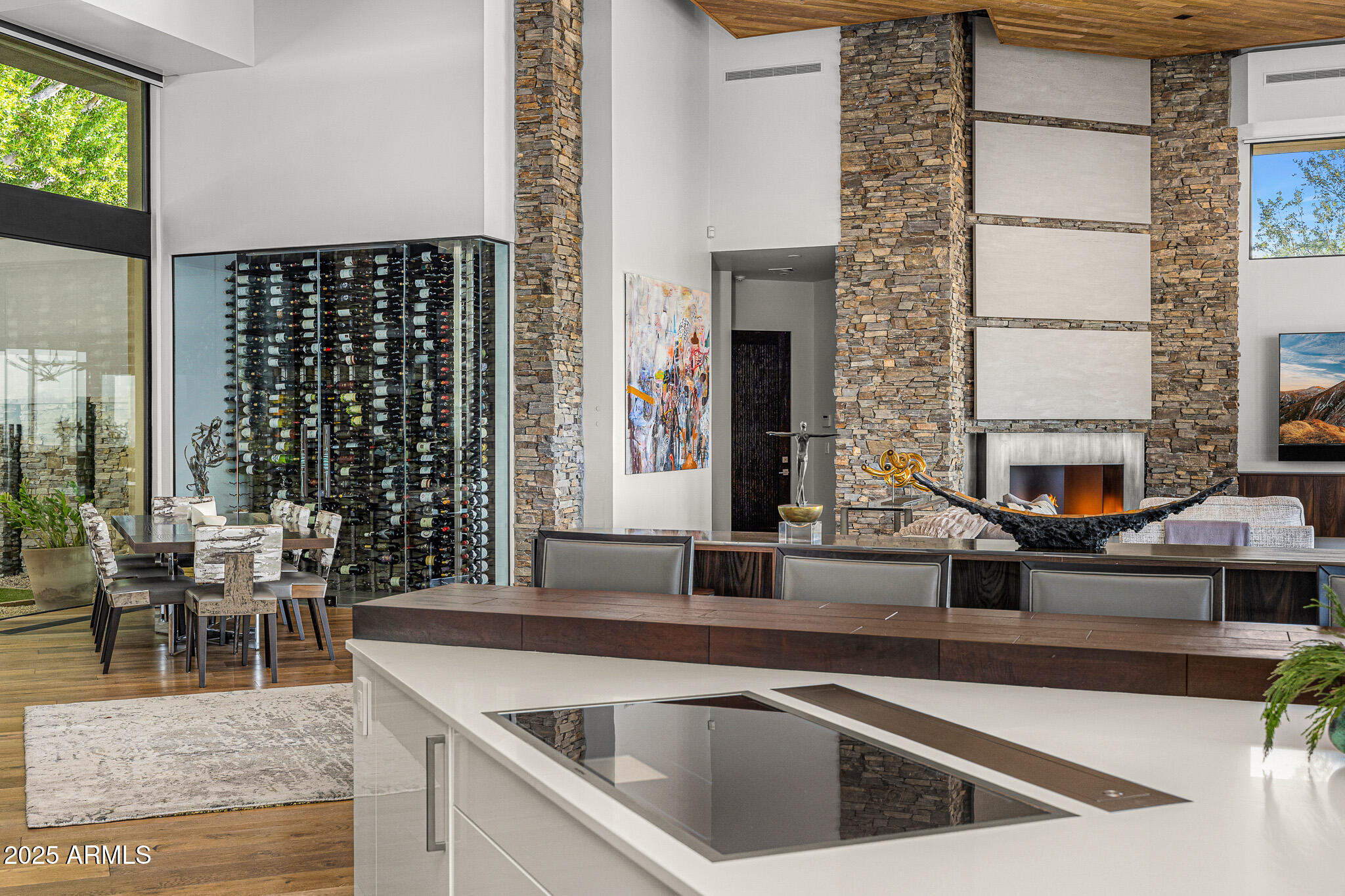 5630 E ROCKRIDGE Road