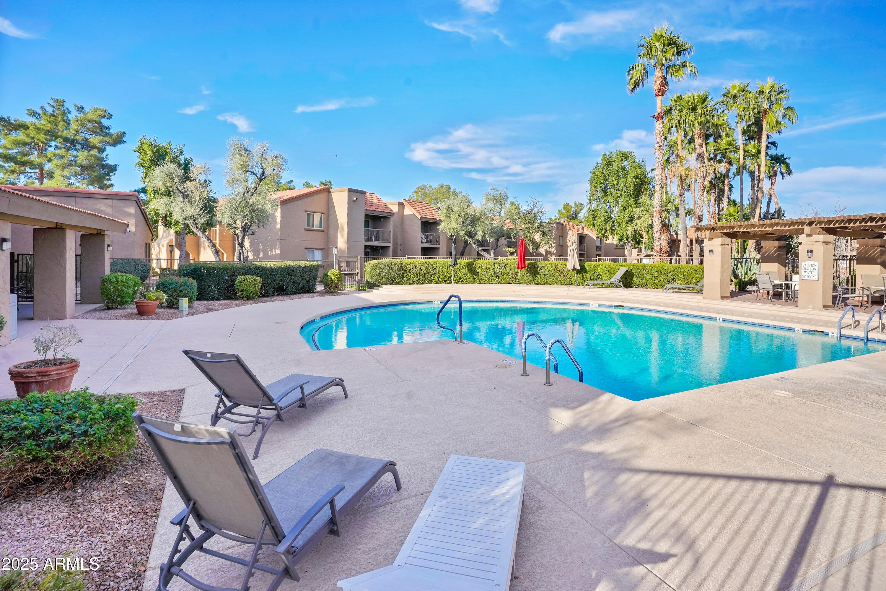 8256 E ARABIAN Trail # 125