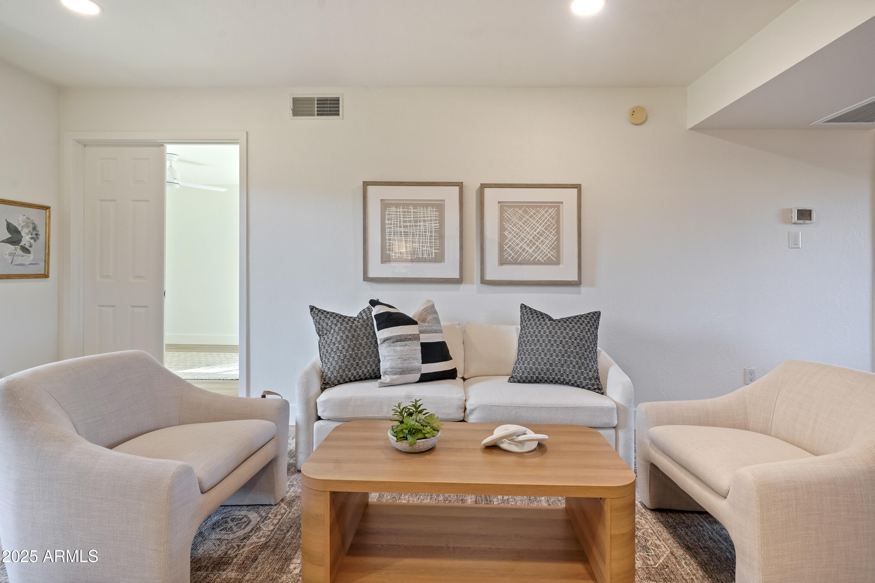 8256 E ARABIAN Trail # 125