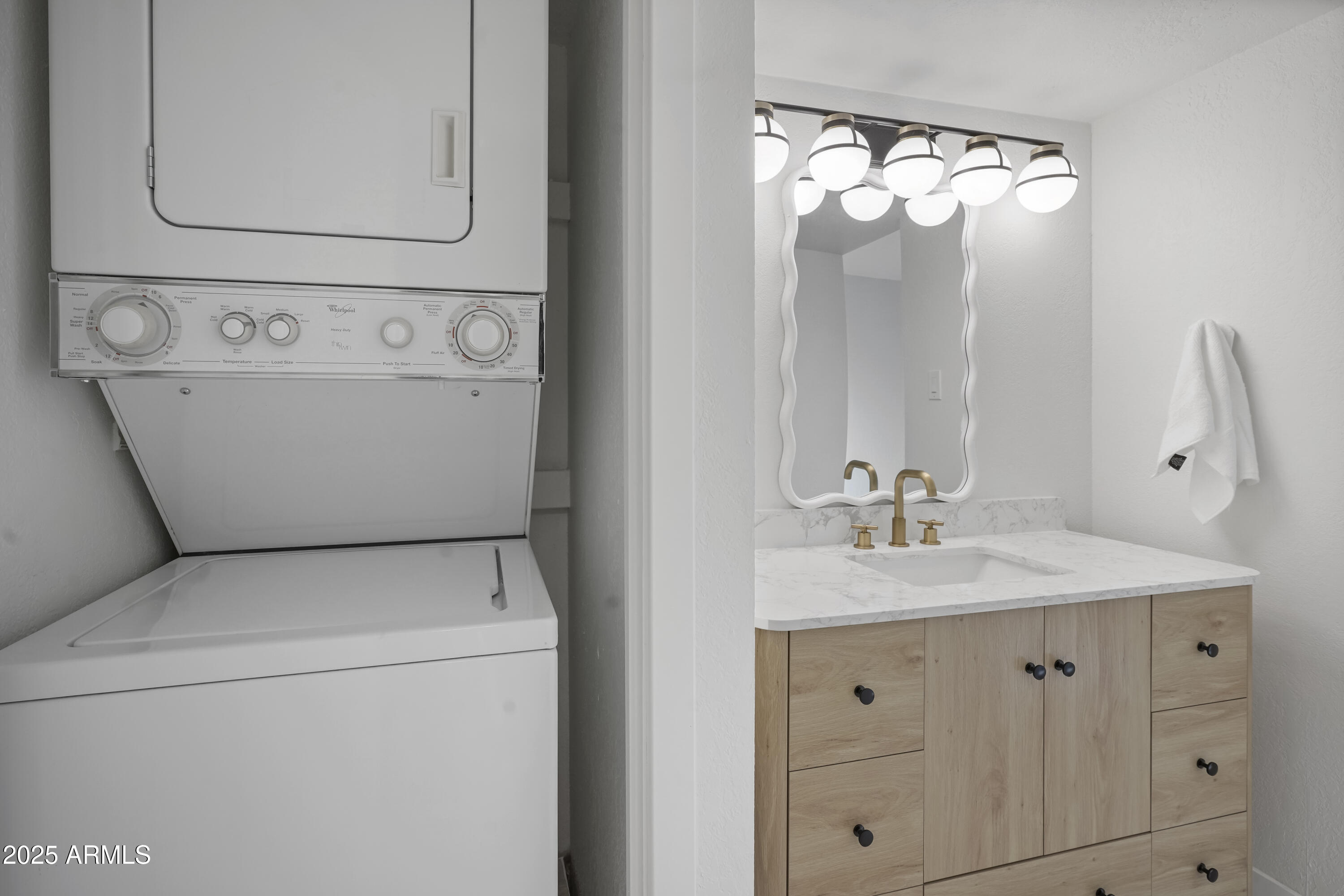 8256 E ARABIAN Trail # 125