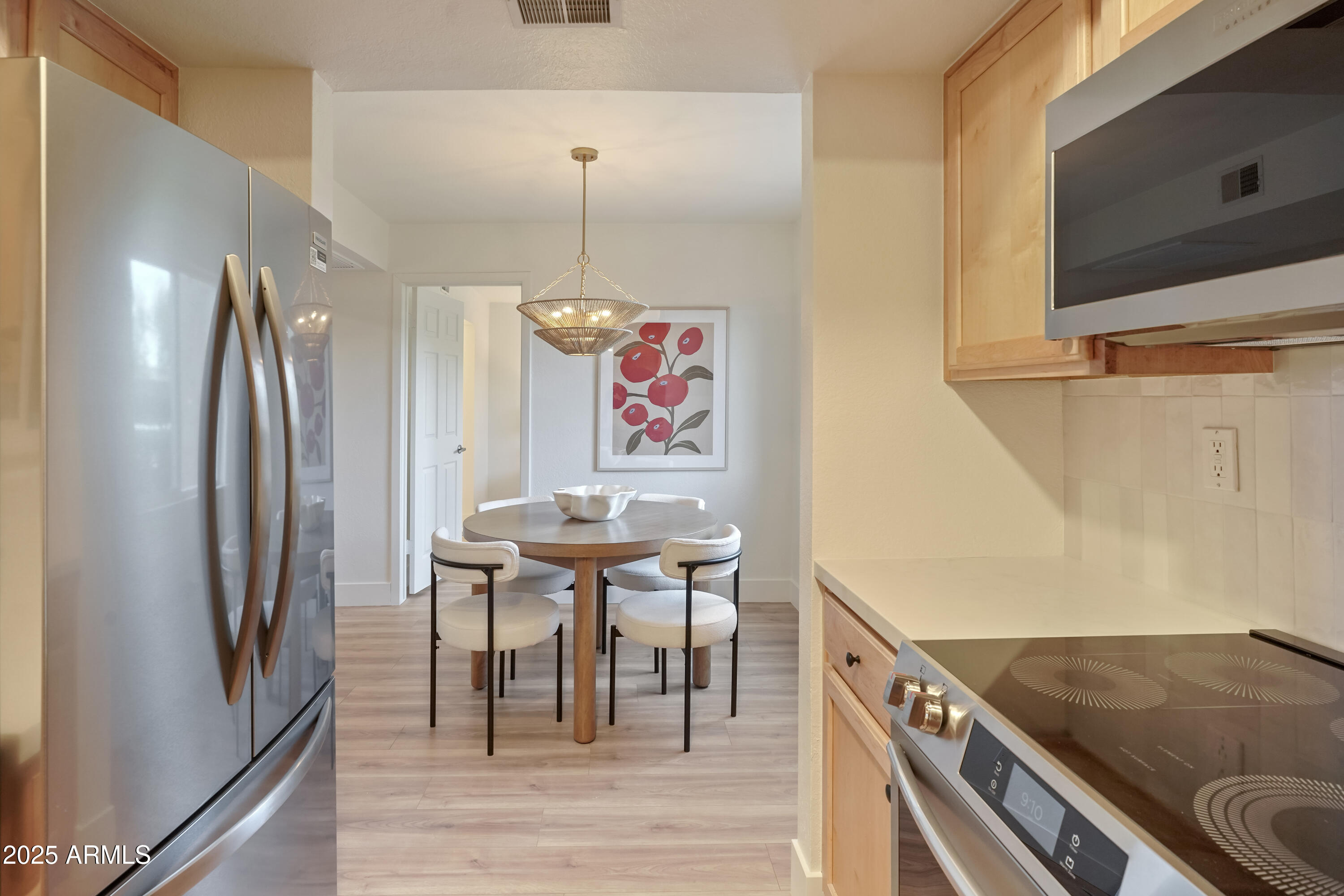 8256 E ARABIAN Trail # 125