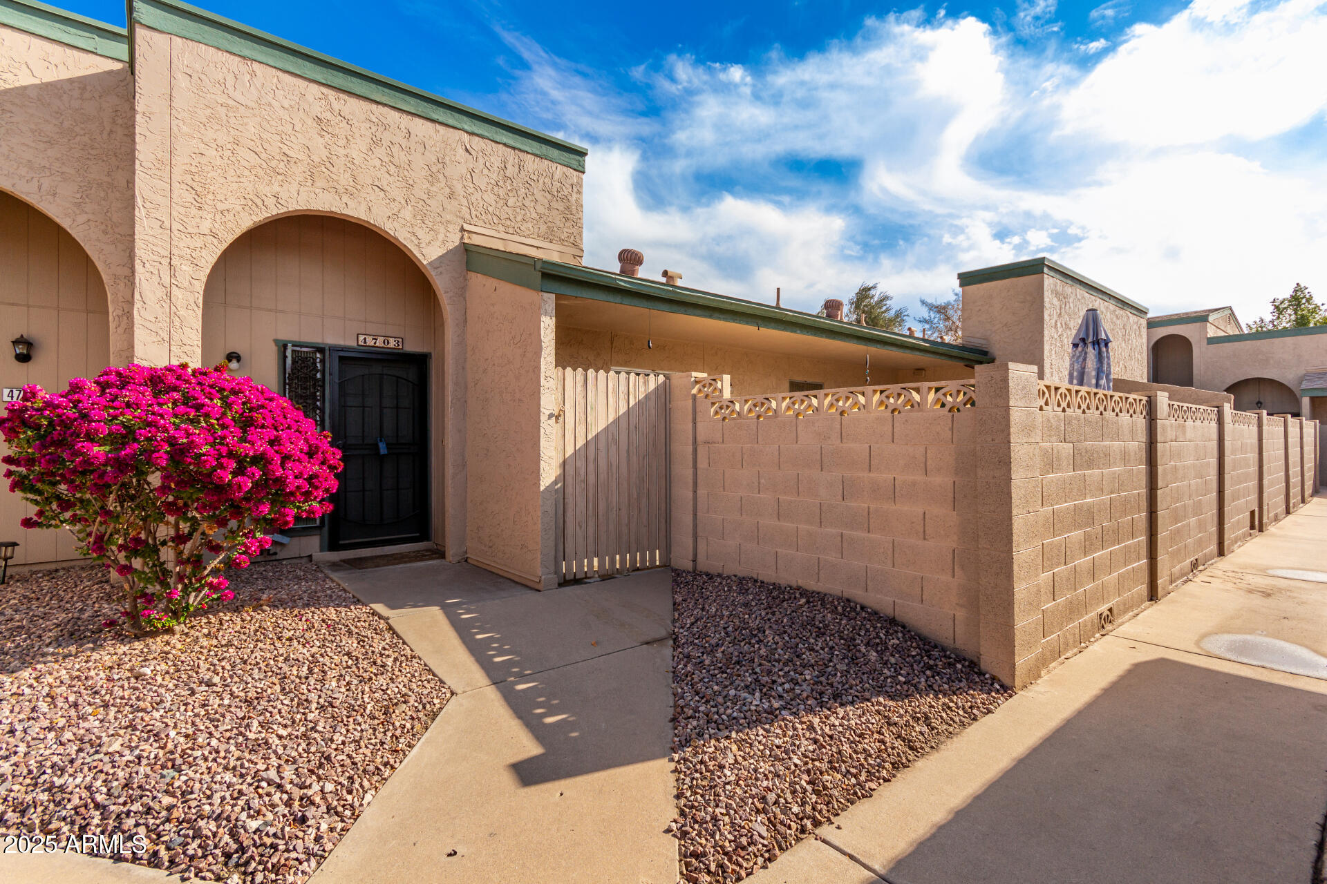 4703 W CONTINENTAL Drive