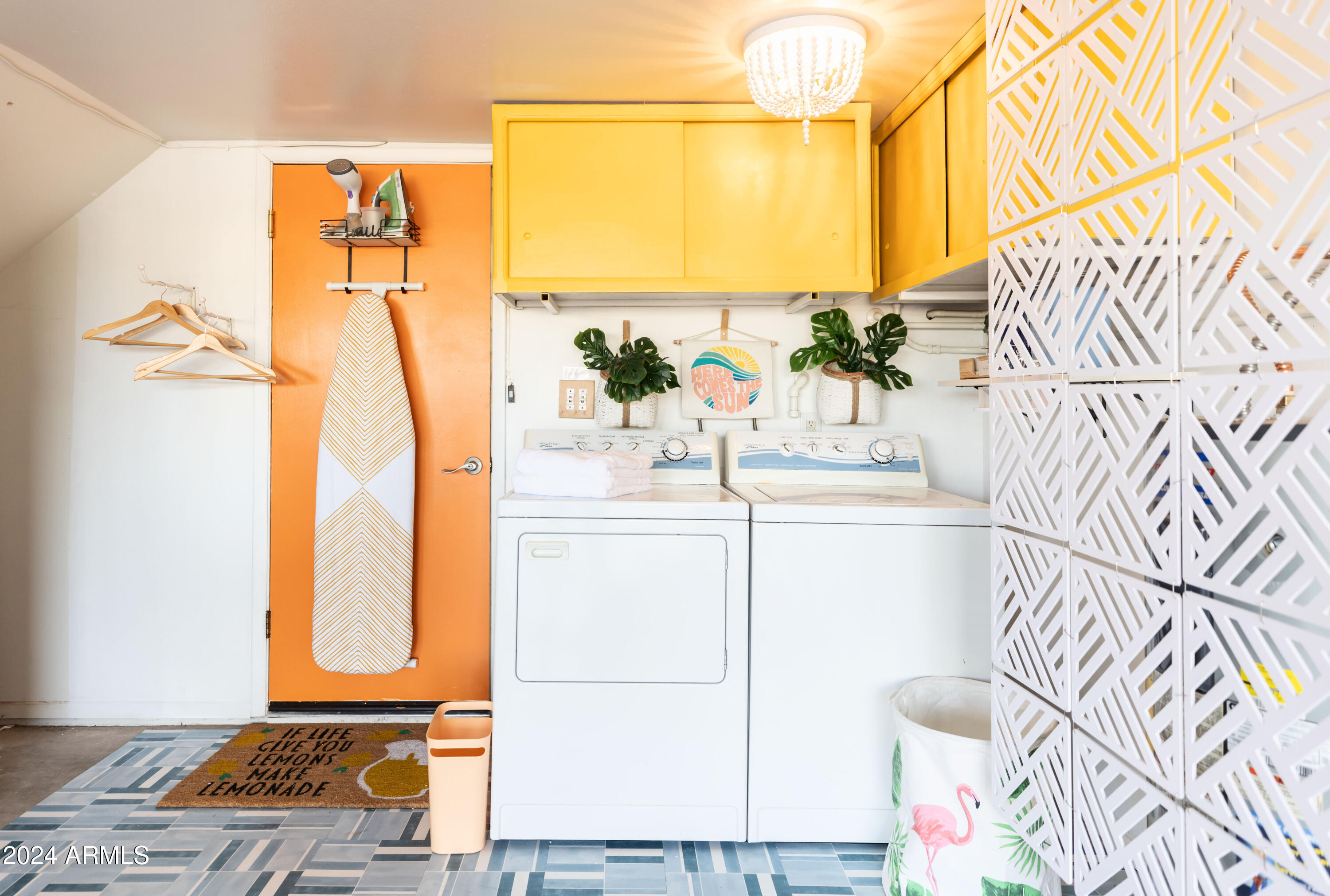 2953 S Country Club Way