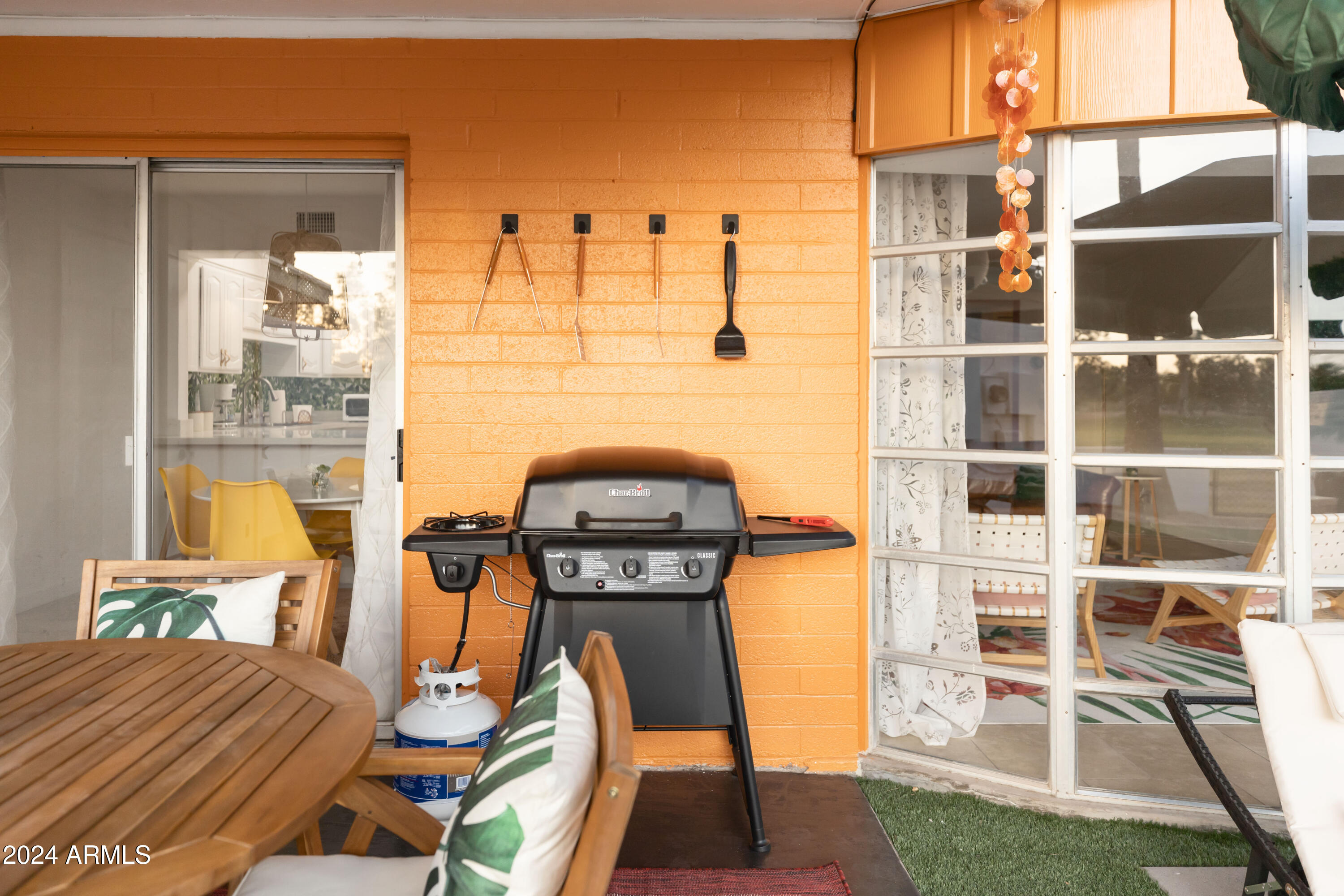 2953 S Country Club Way