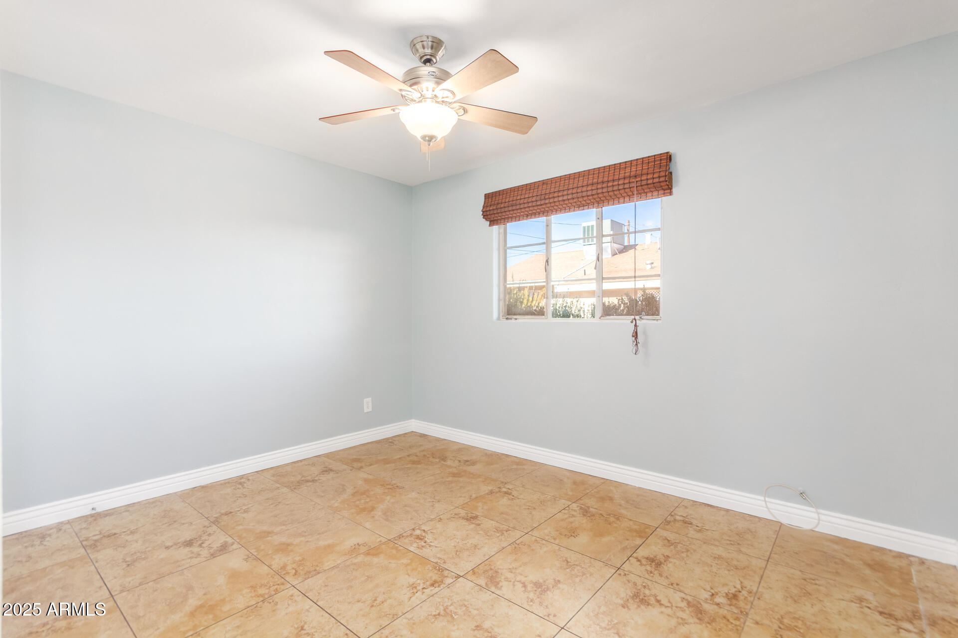 735 W COOLIDGE Street FRNT