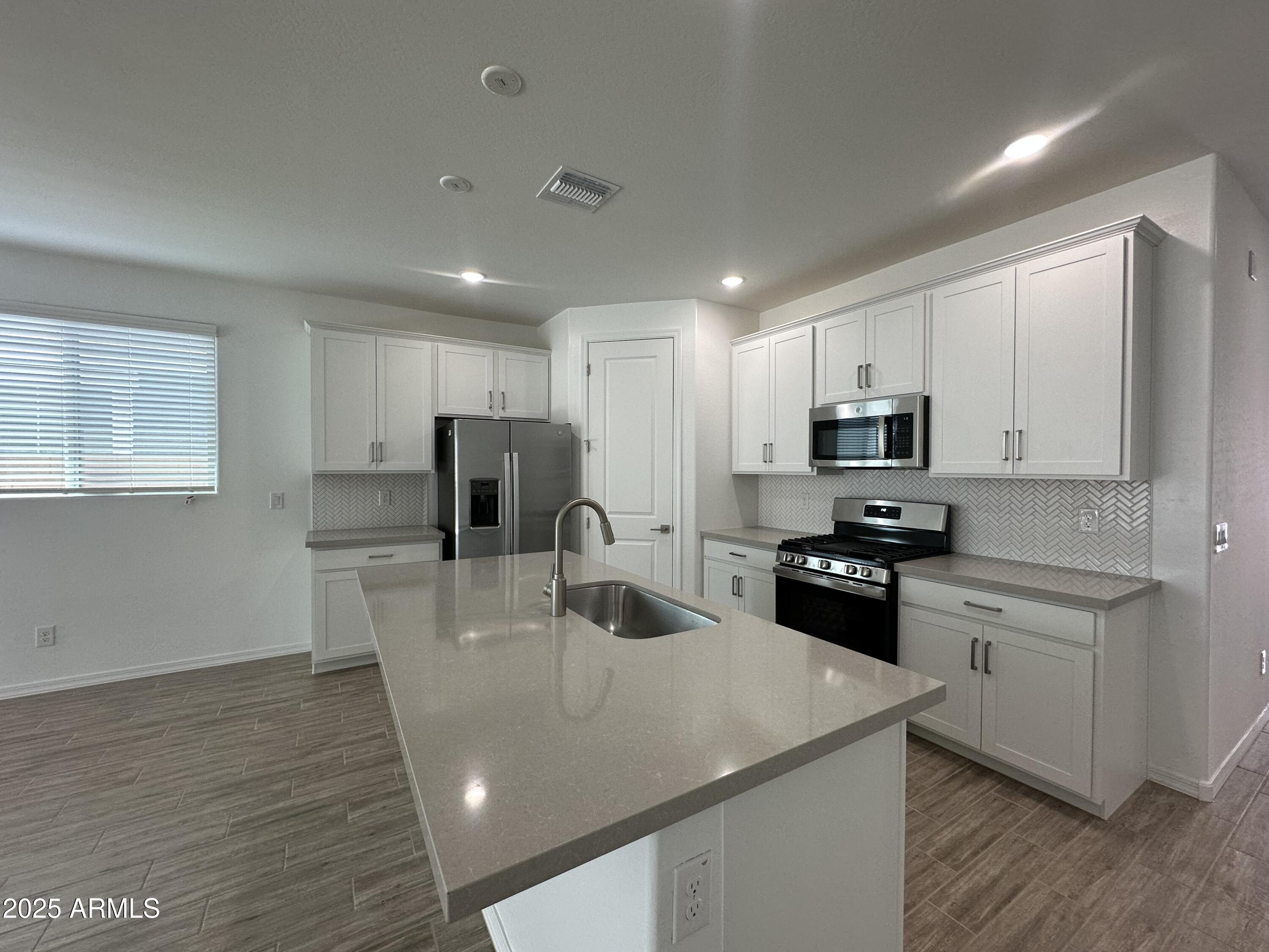 22859 E LORDS Way