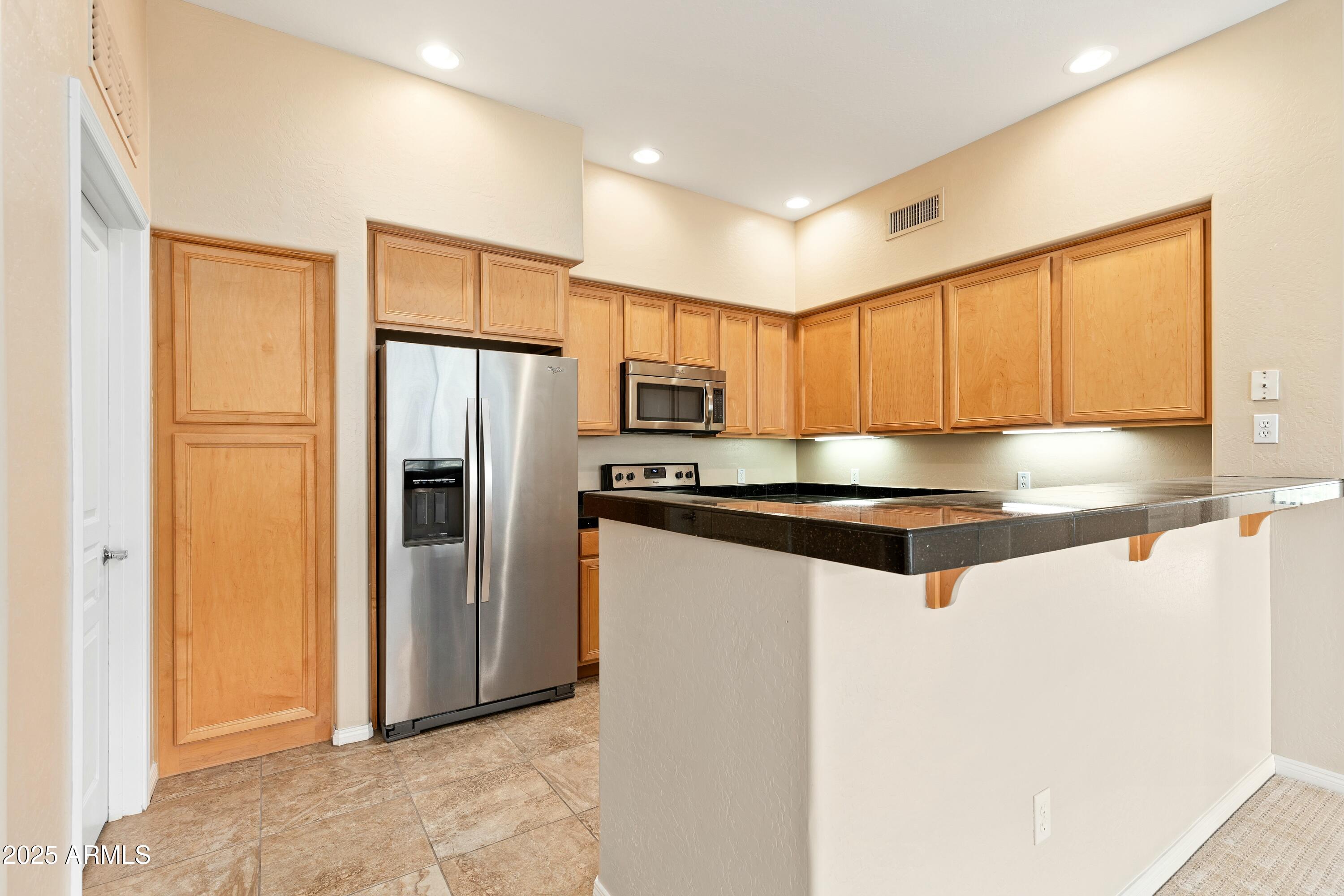 2989 N 44TH Street # 2001