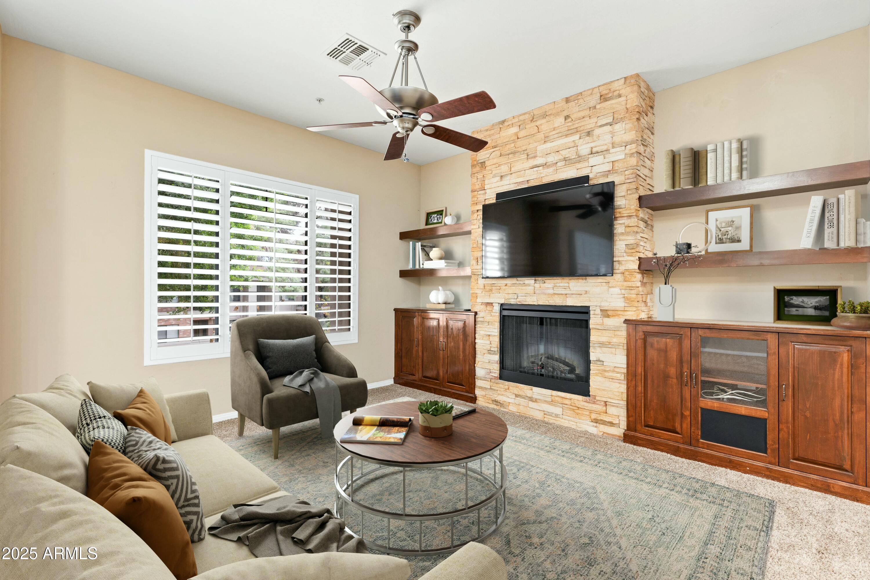 2989 N 44TH Street # 2015