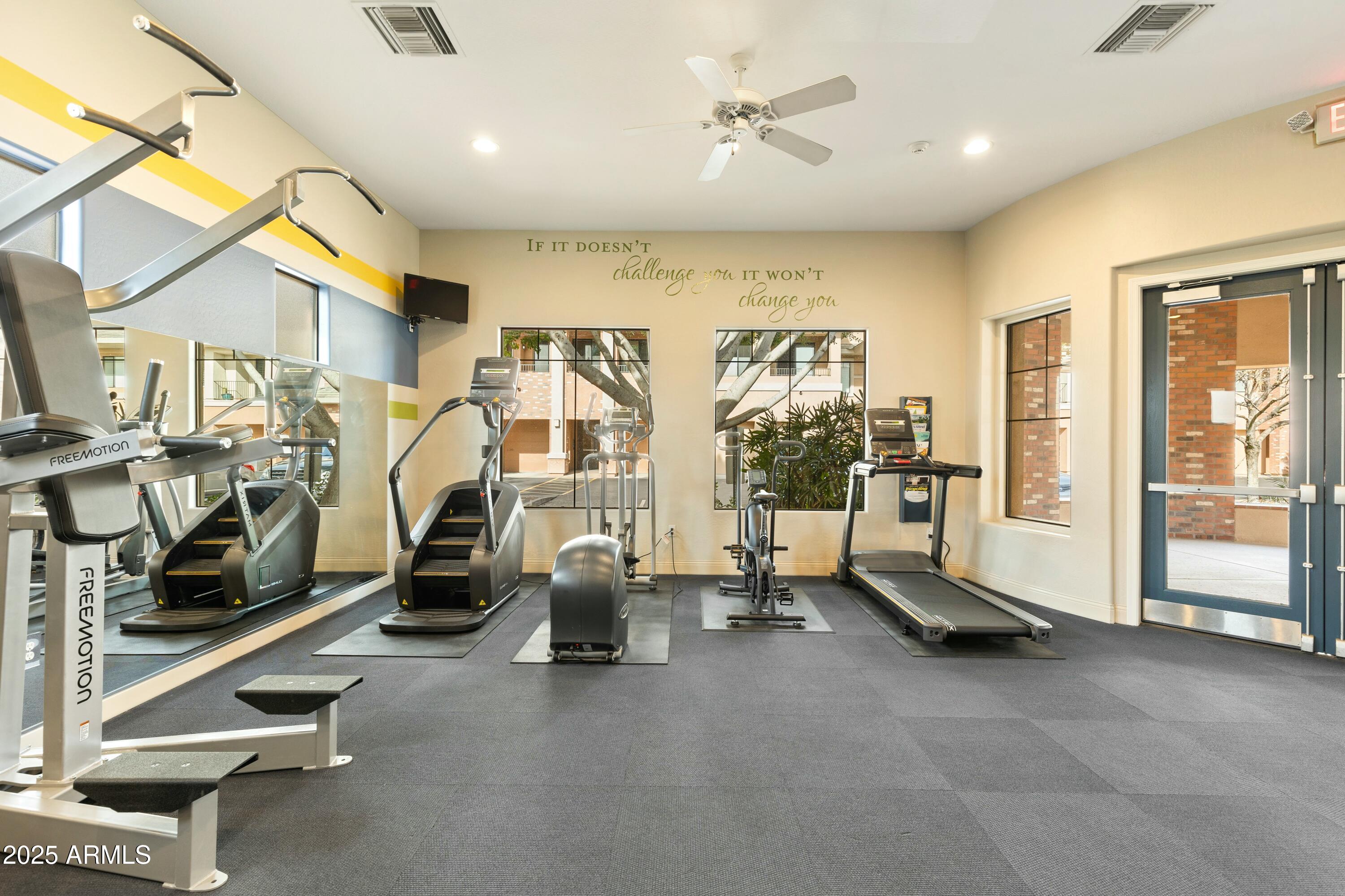 2989 N 44TH Street # 2015
