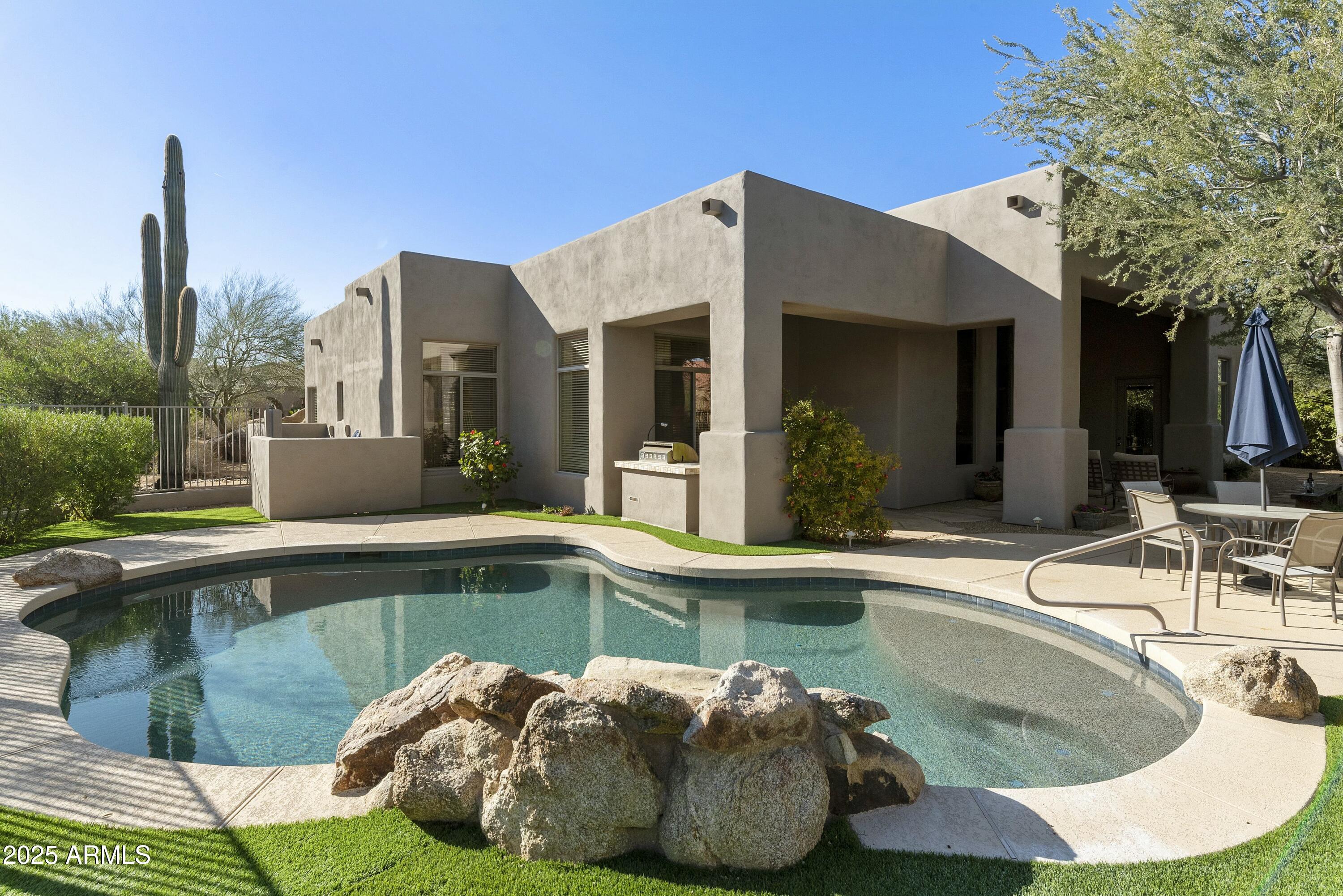 9580 E SOUTHWIND Lane