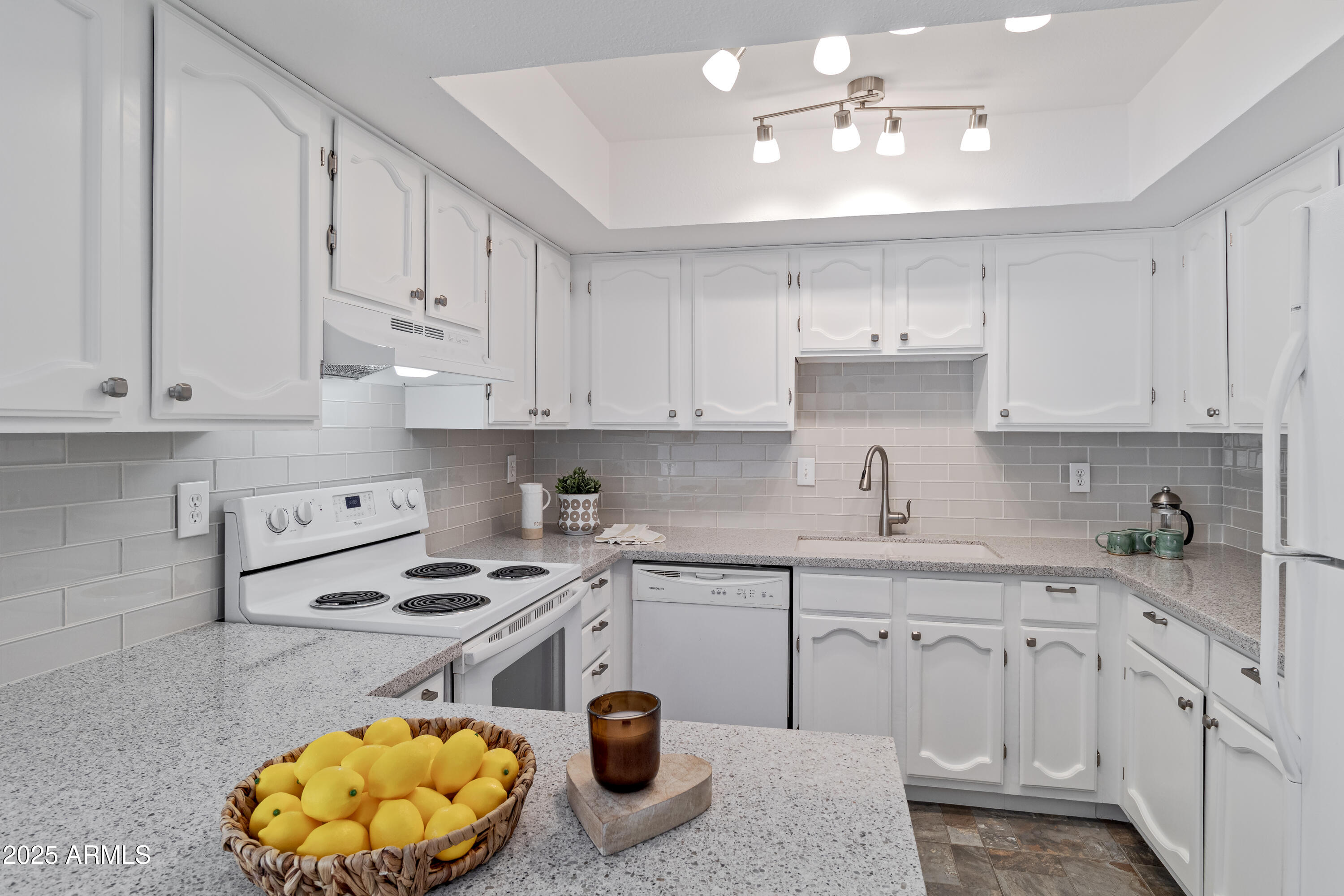 1051 S DOBSON Road # 165