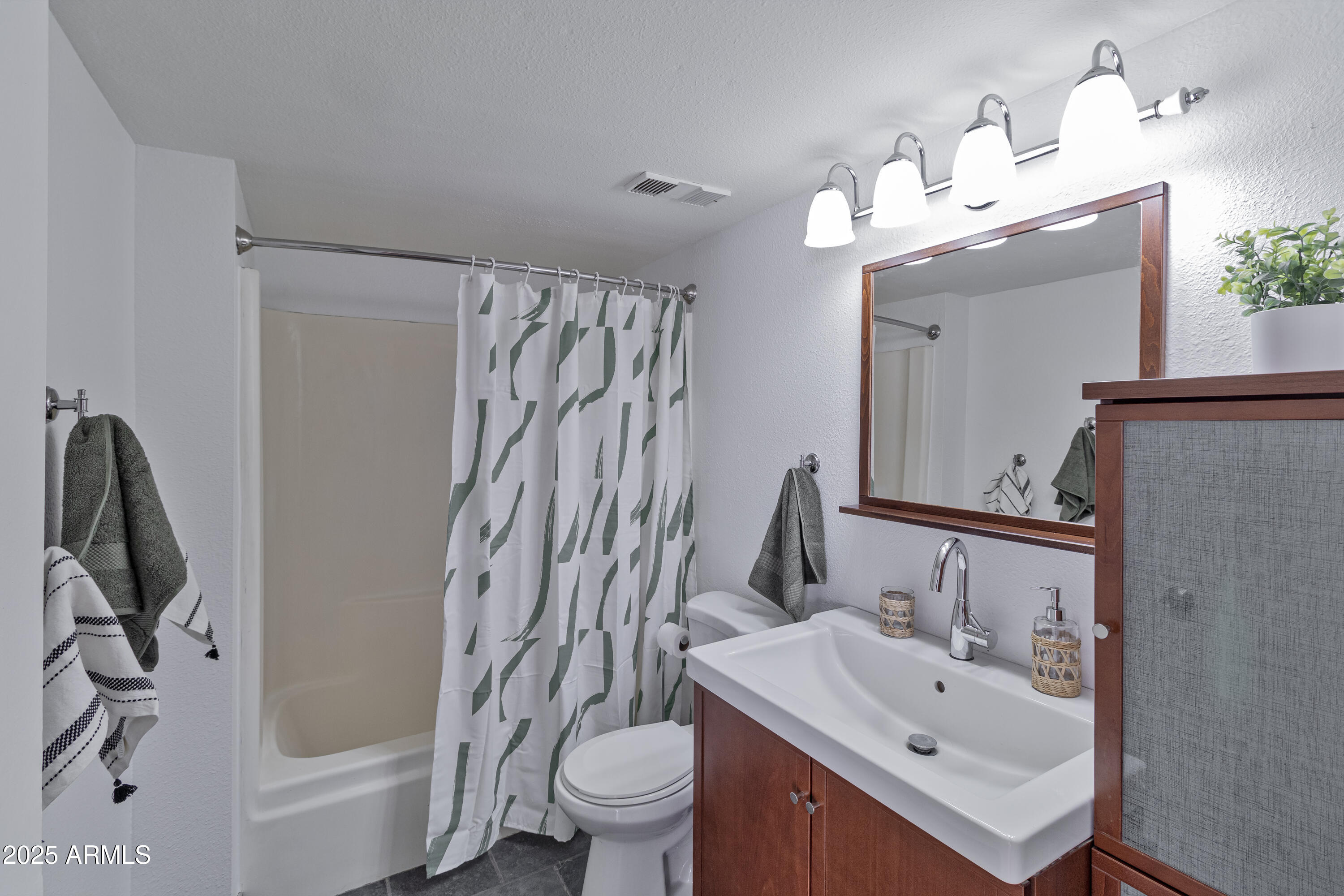 1051 S DOBSON Road # 165