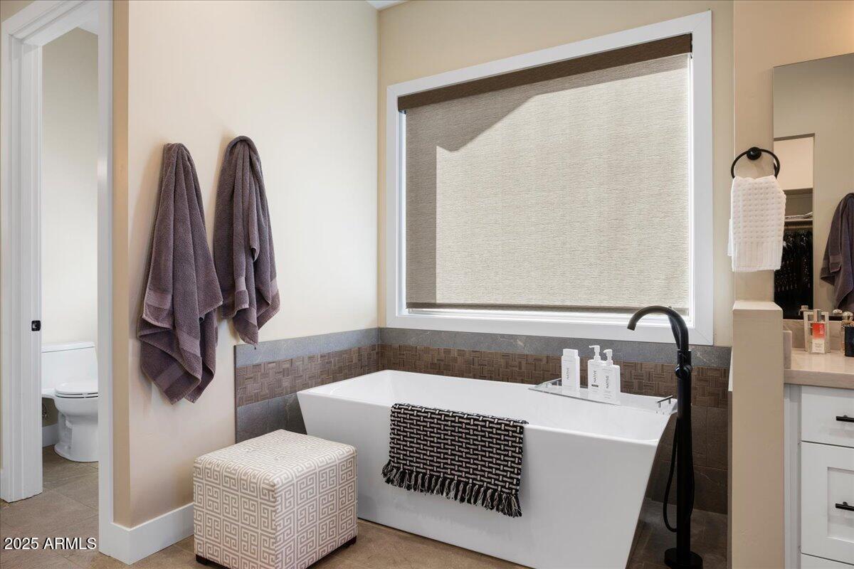 1811 FOREST CREEK Lane