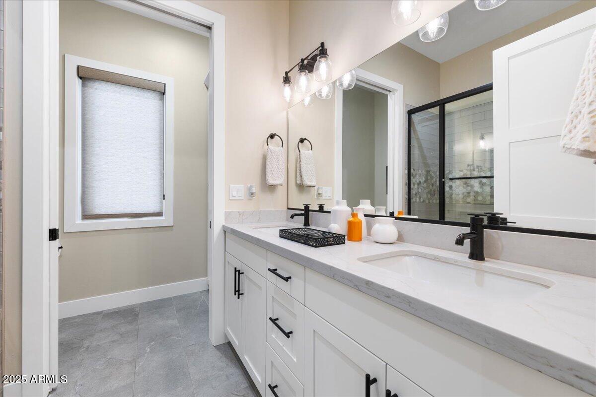 1811 FOREST CREEK Lane