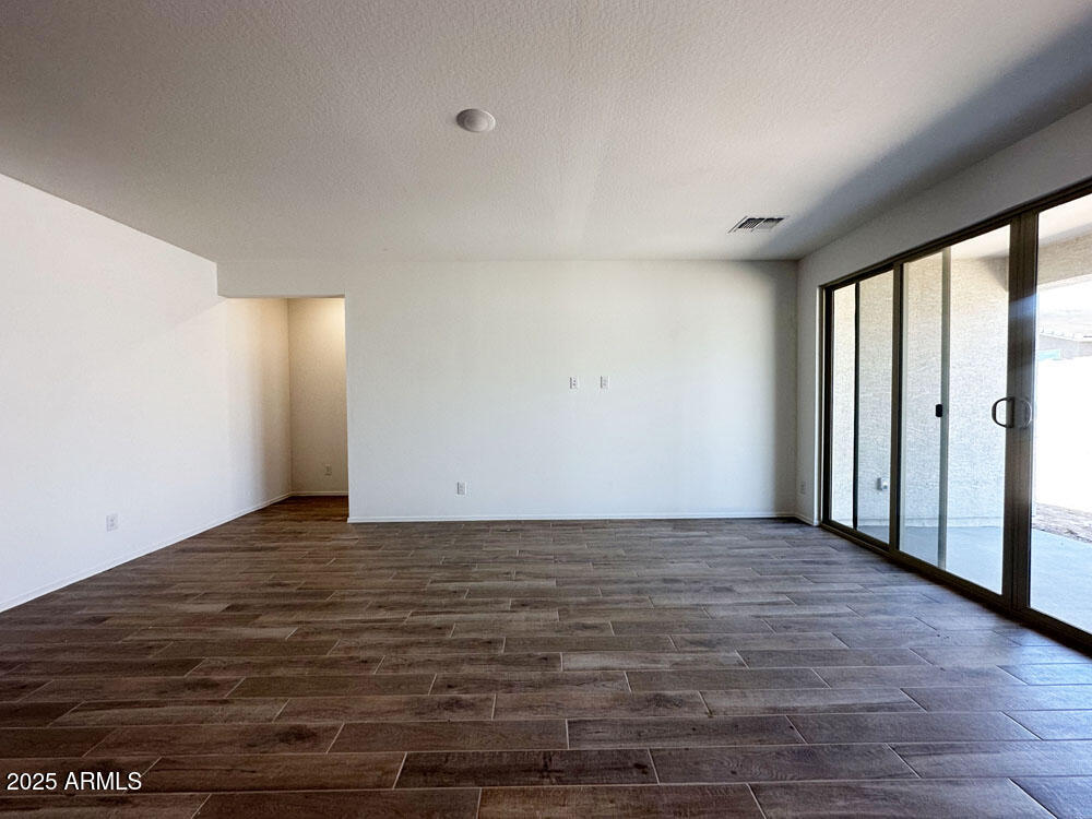 47250 W MELLEN Lane