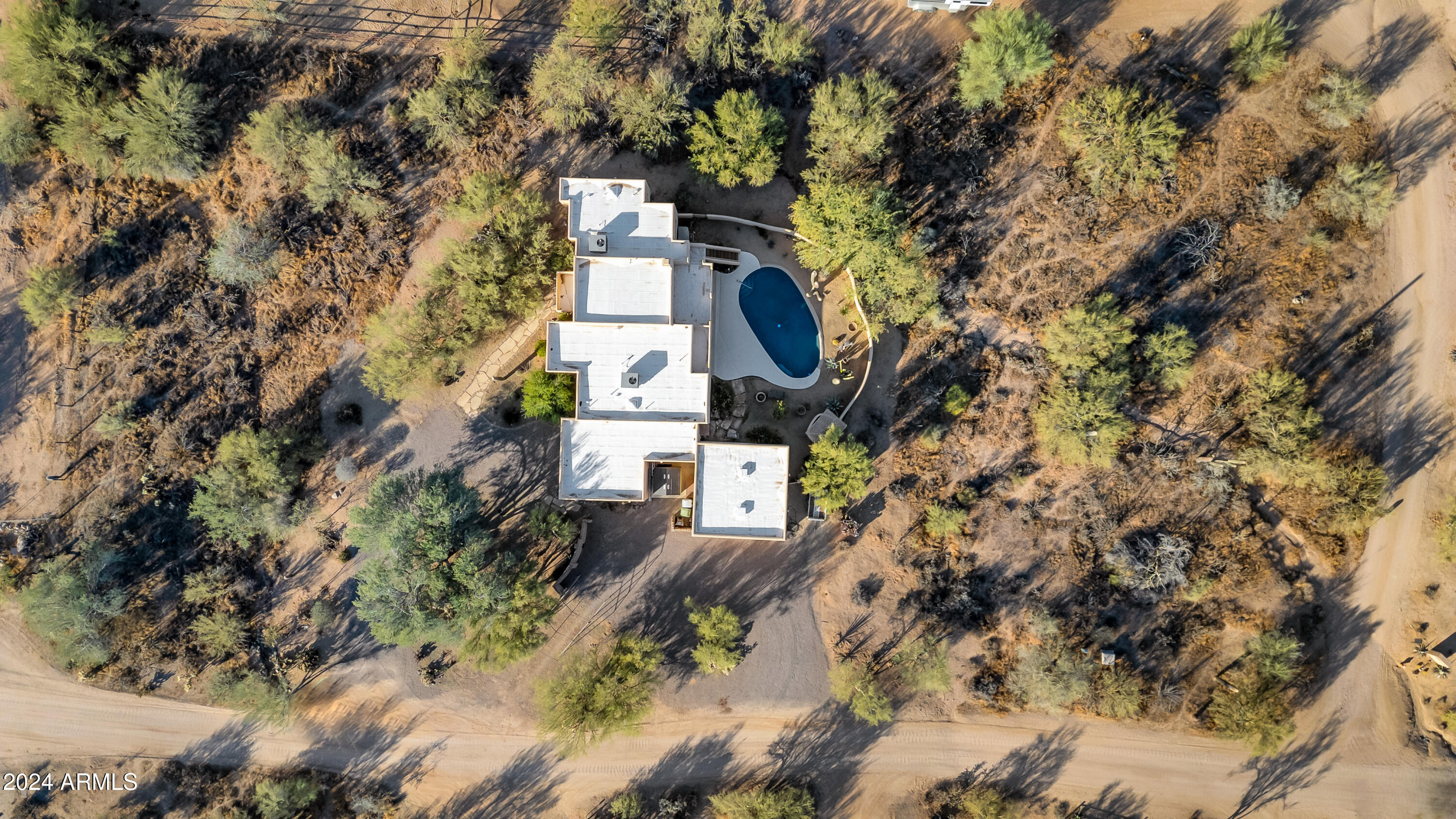 5743 E WINDSTONE Trail