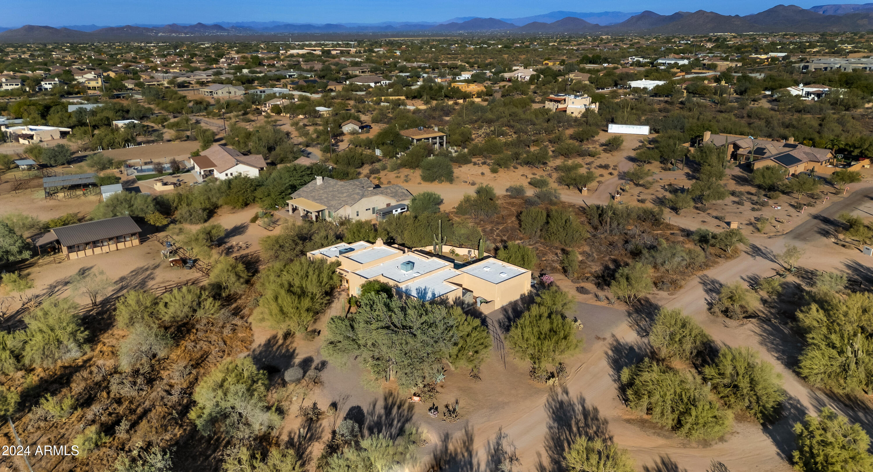5743 E WINDSTONE Trail