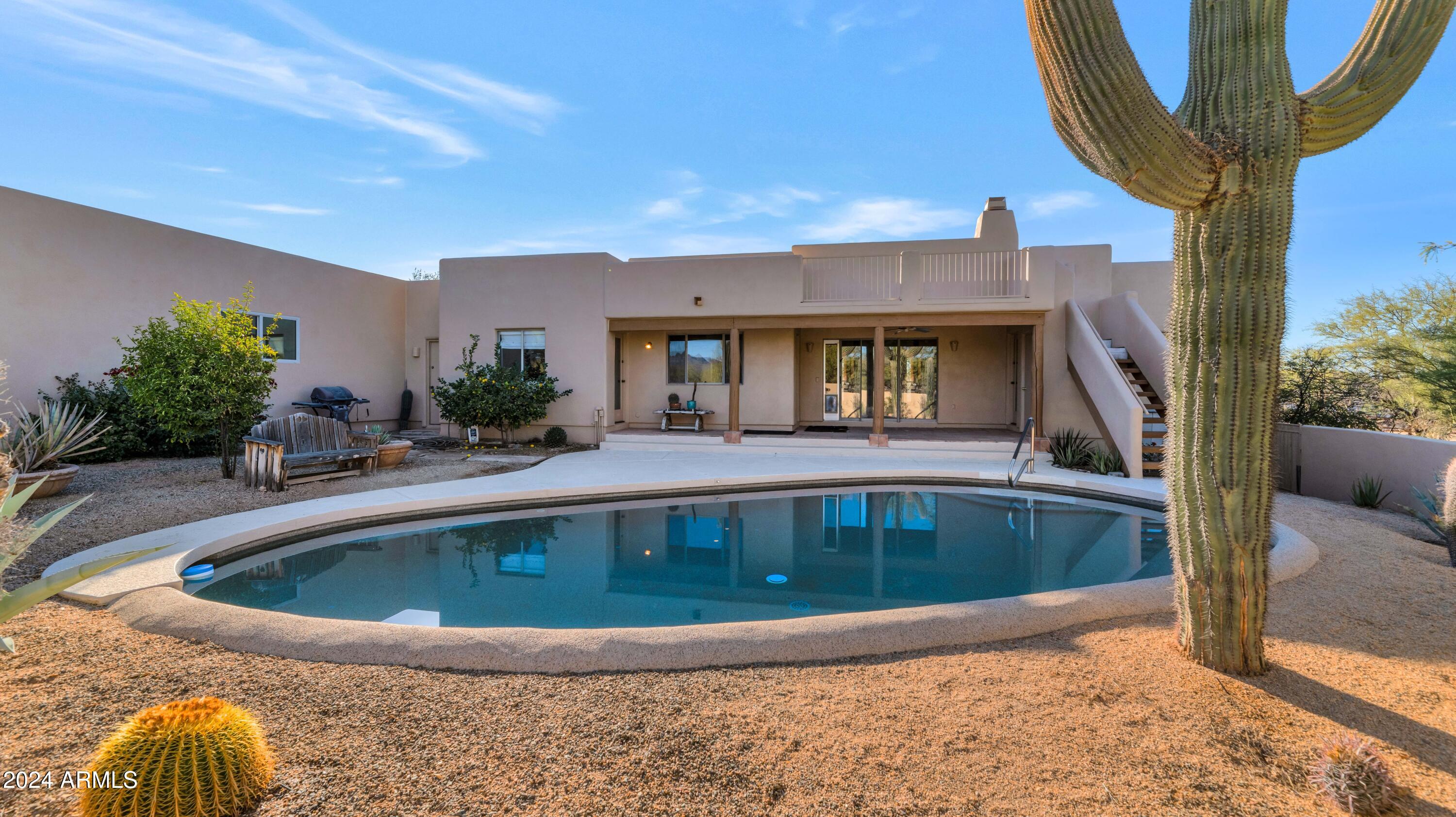 5743 E WINDSTONE Trail